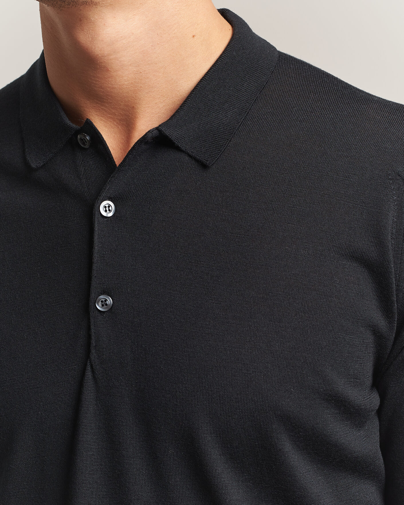 Mies | Puserot | John Smedley | Belper Extra Fine Merino Polo Pullover Black