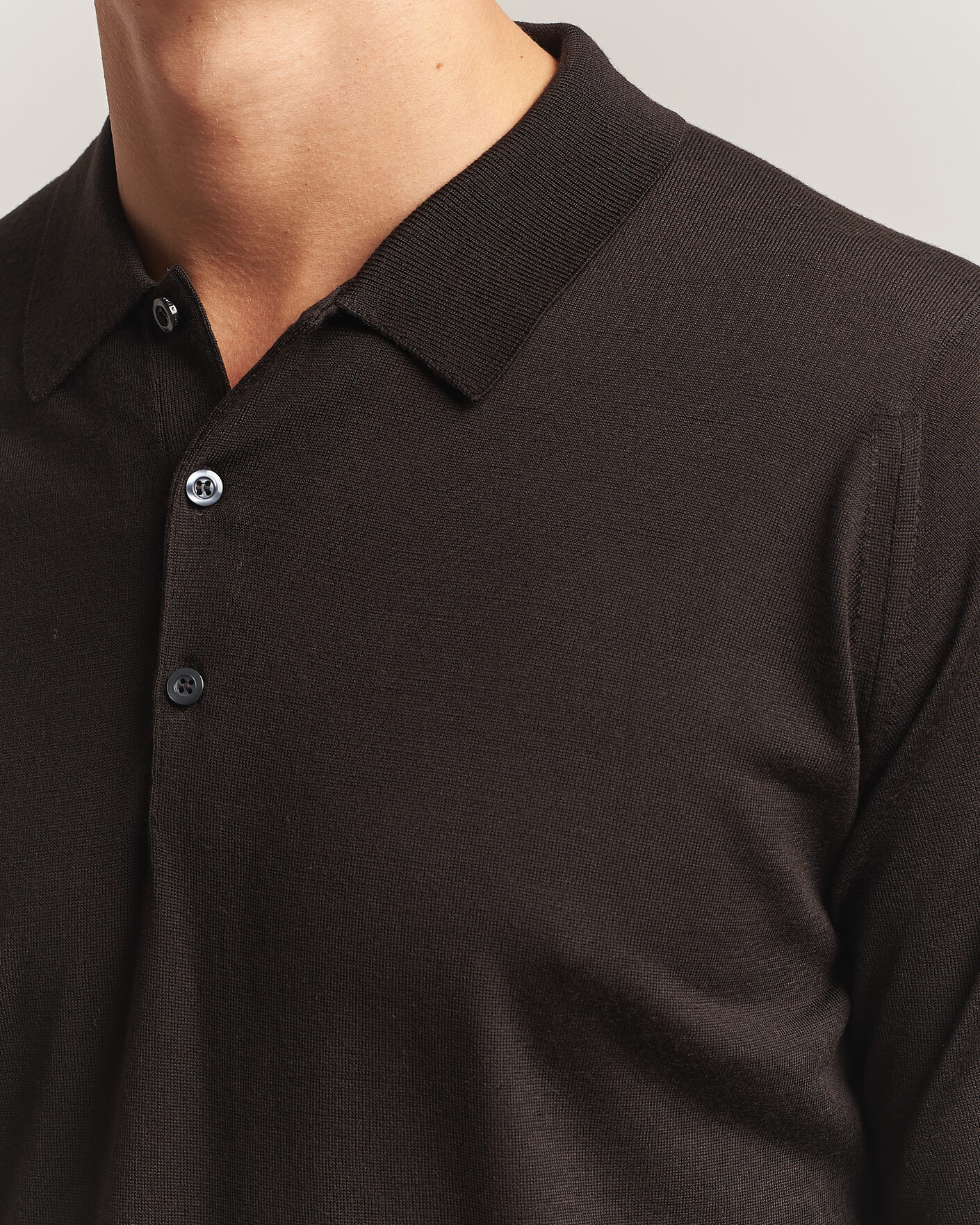 Mies | Puserot | John Smedley | Belper Extra Fine Merino Polo Pullover Faulkner Brown
