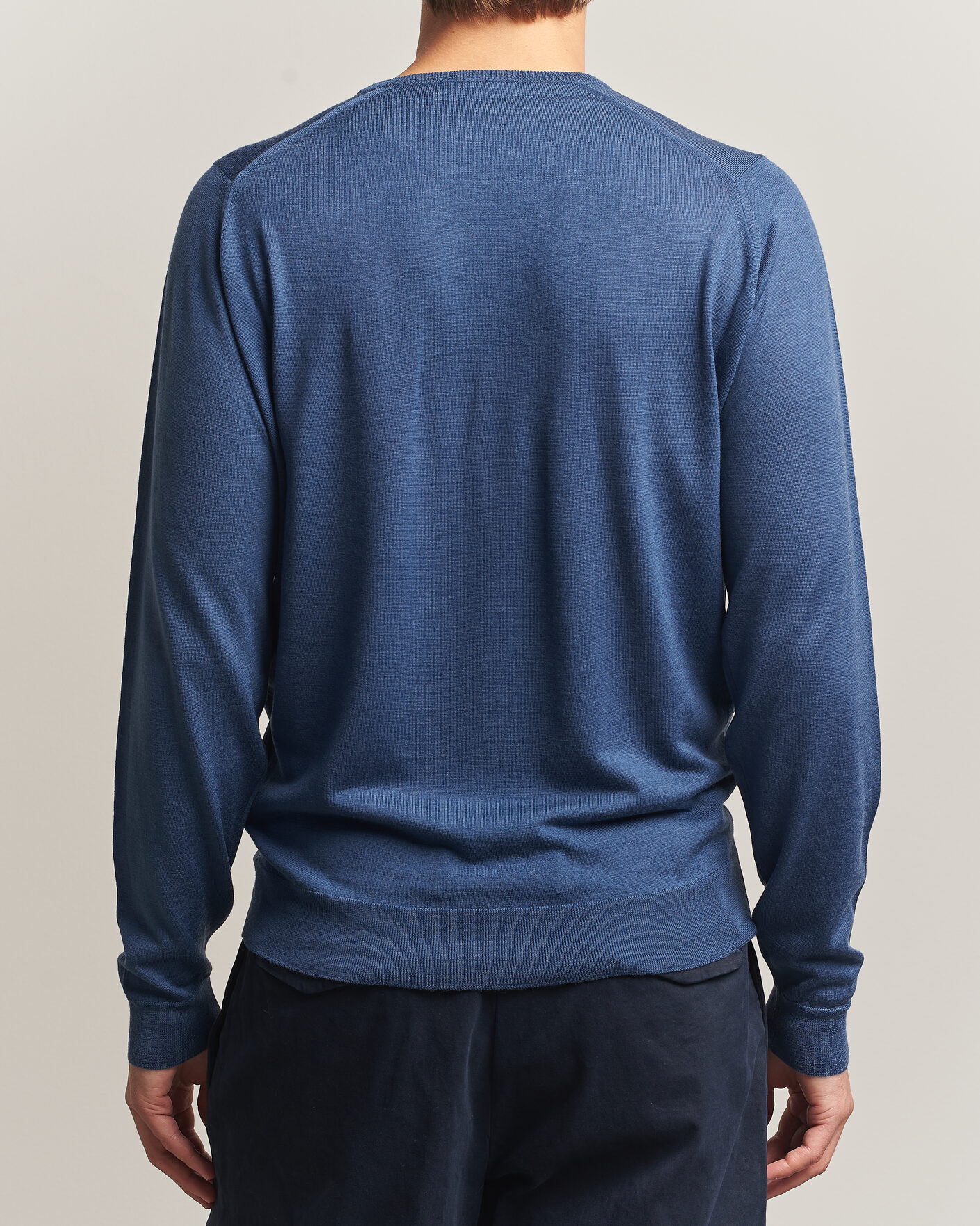 Mies | Puserot | John Smedley | Lundy Extra Fine Merino Crew Neck Teal Firth