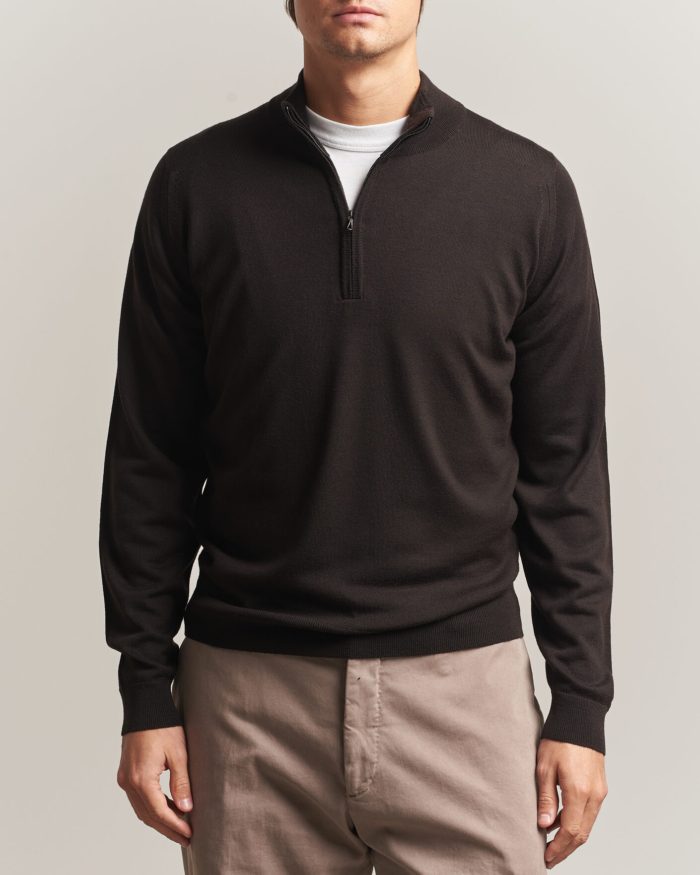 Mies | Puserot | John Smedley | Tapton Extra Fine Merino Half Zip Faulkner Brown