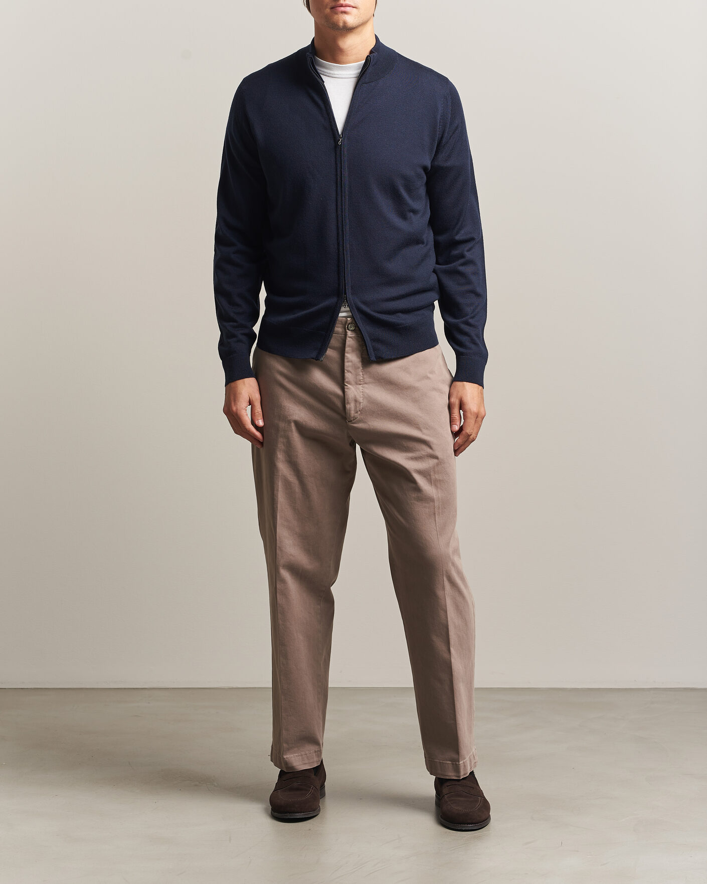 Mies | Puserot | John Smedley | Claygate Extra Fine Merino Full Zip Midnight