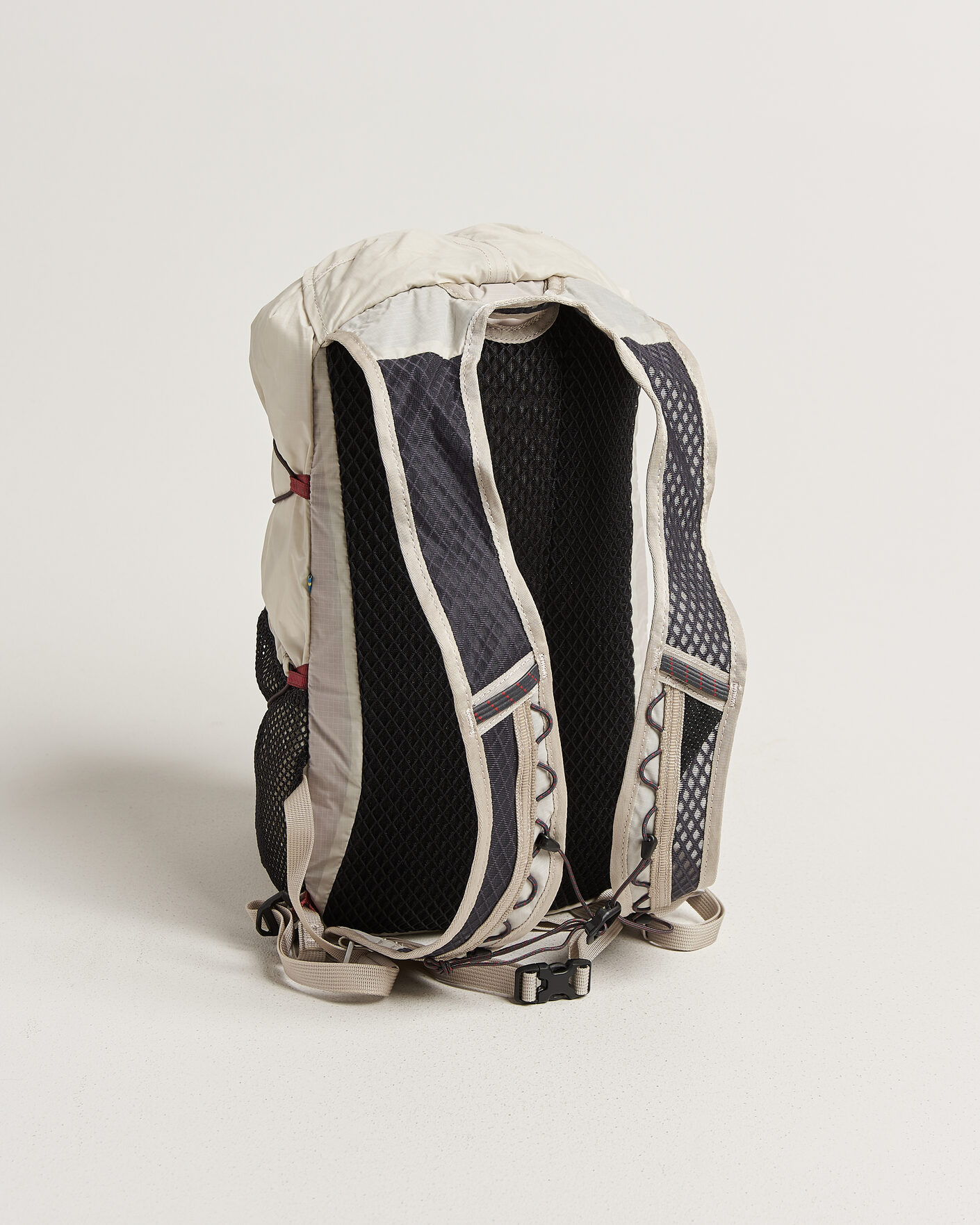 Mies | Laukut | Klättermusen | Tjalve 2.0 Backpack 10L Putty Grey