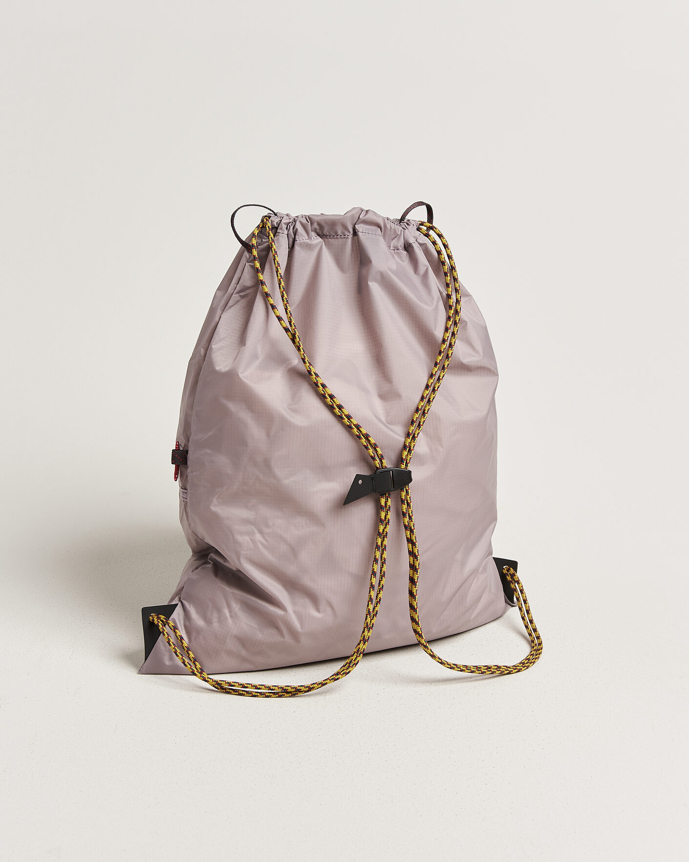Mies | Laukut | Klättermusen | Algir Sack Pack Purple Dove
