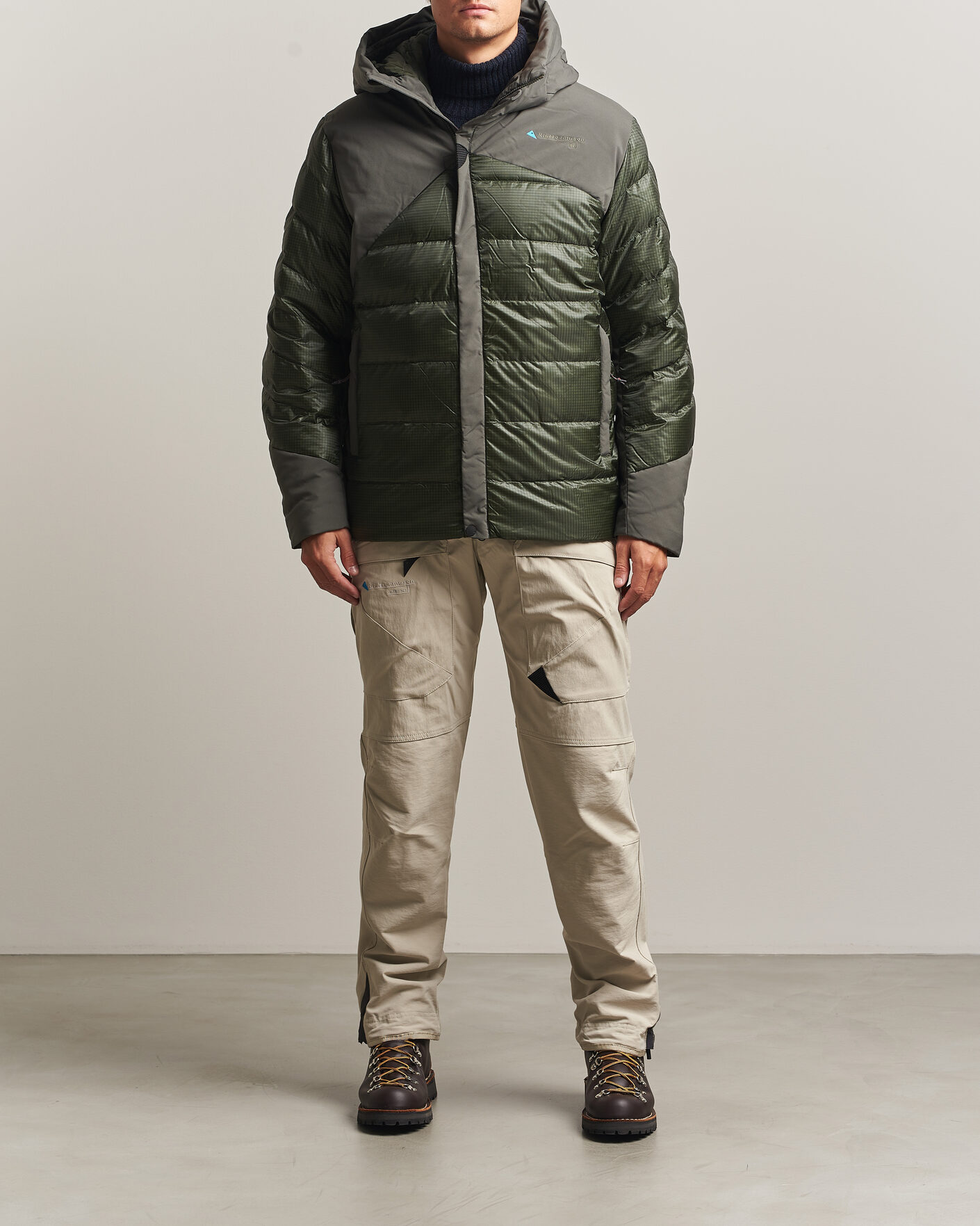 Mies | Takit | Klättermusen | Rå Hood Jacket Dusky Green