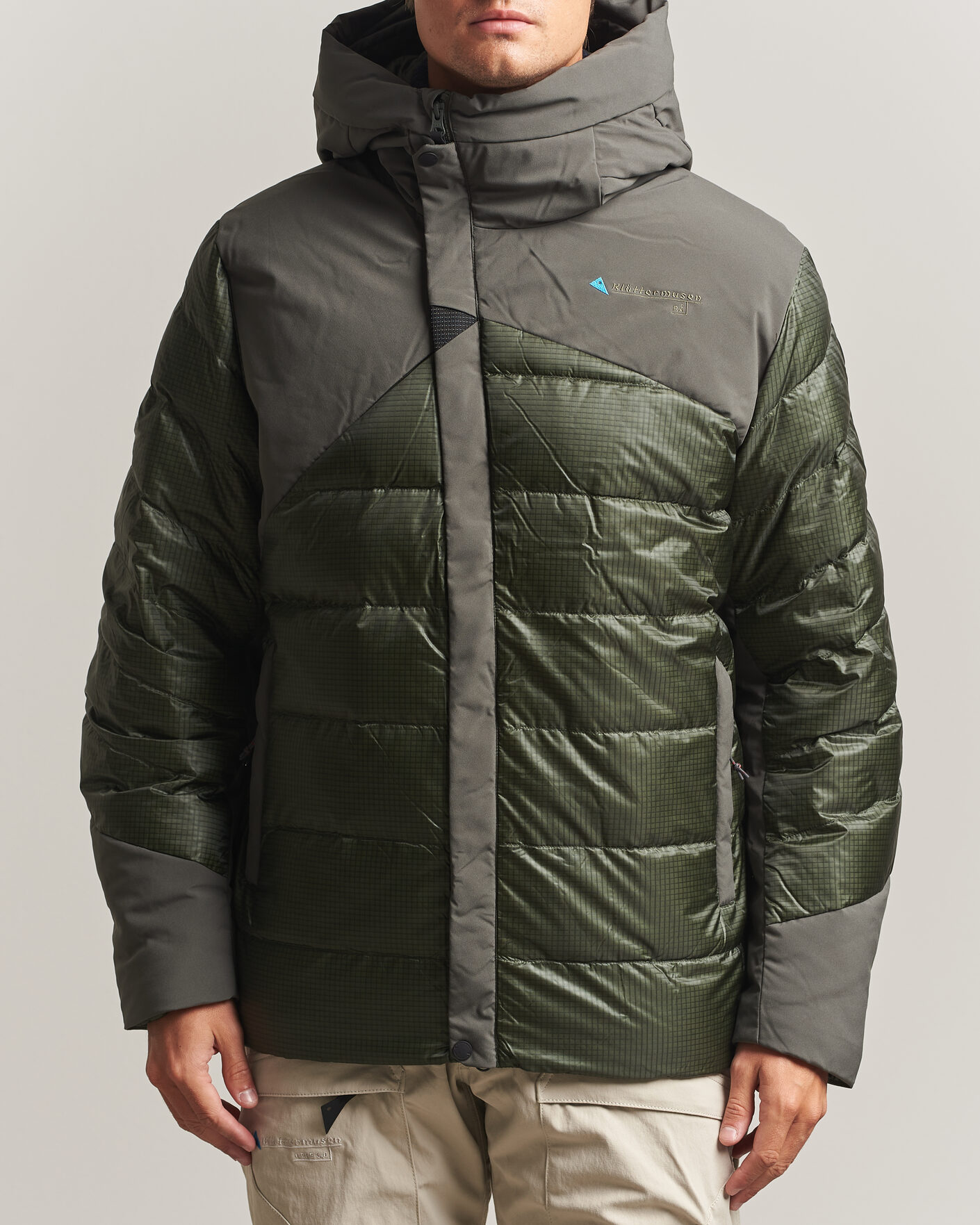 Mies | Takit | Klättermusen | Rå Hood Jacket Dusky Green