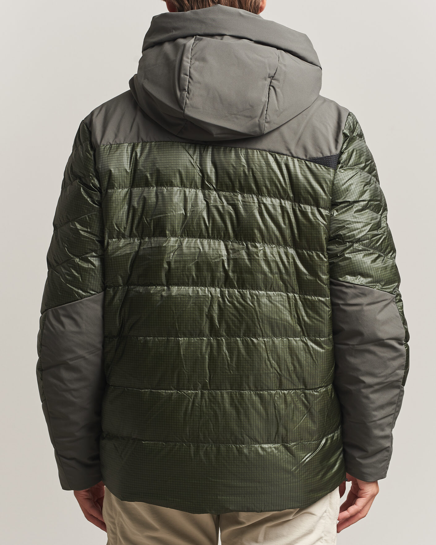 Mies | Takit | Klättermusen | Rå Hood Jacket Dusky Green
