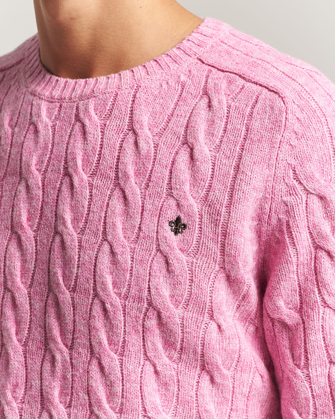 Mies | Puserot | Morris | Archard Cable Sweater Pink