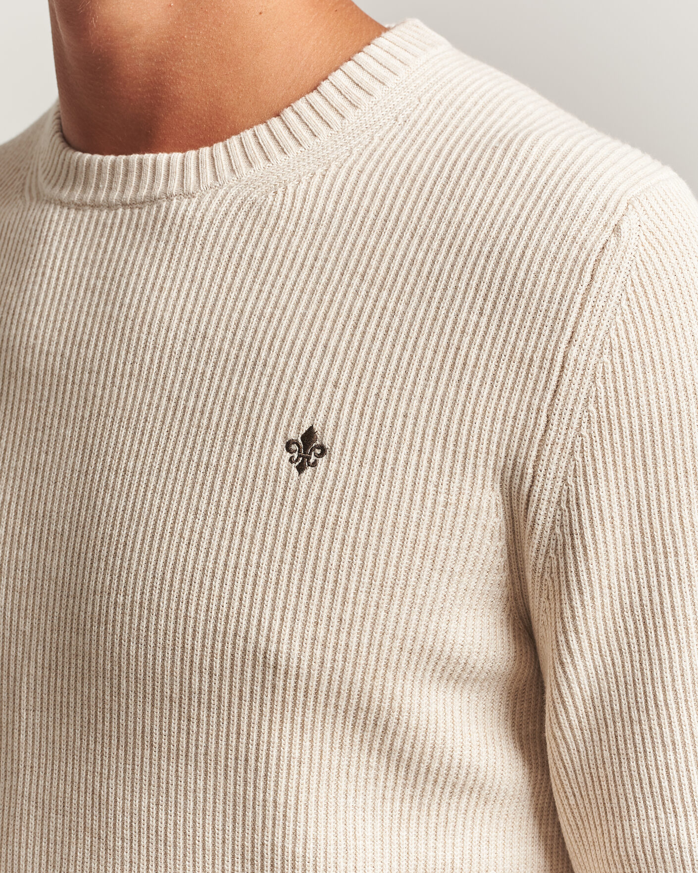 Mies | Puserot | Morris | Colin O-Neck Khaki