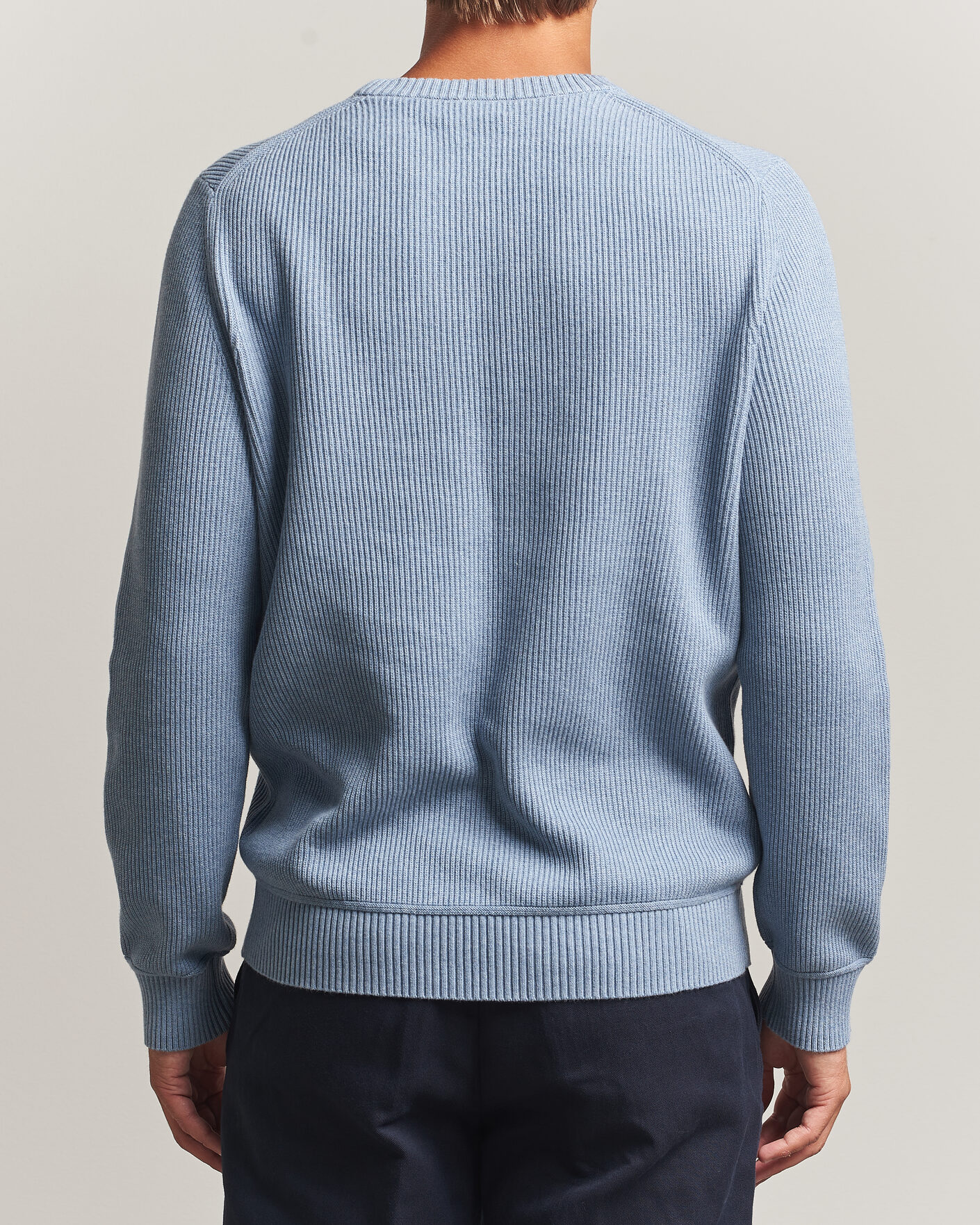 Mies | Puserot | Morris | Colin O-Neck Light Blue