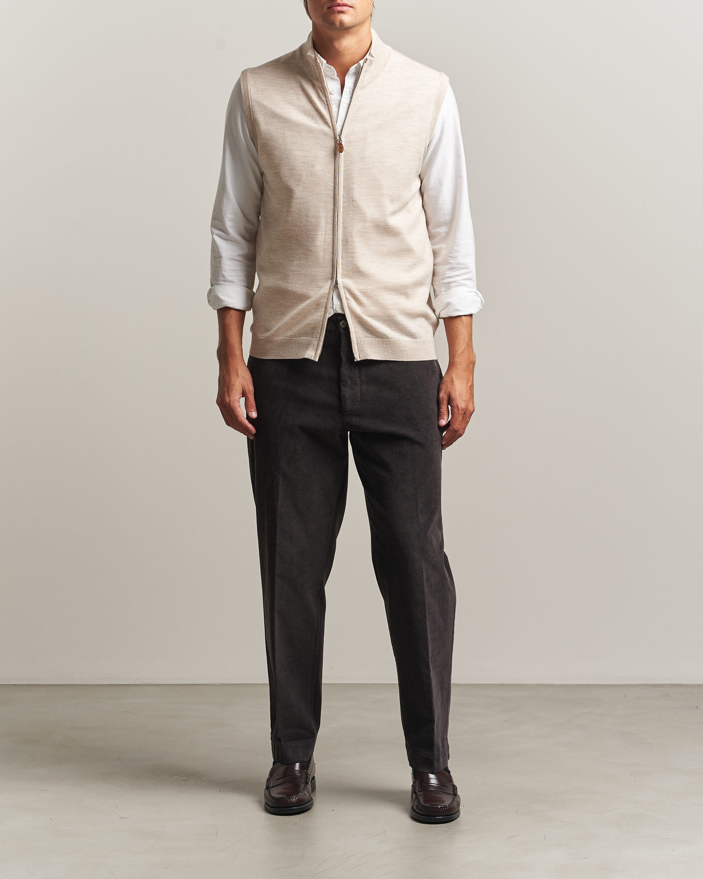 Mies | Puserot | Morris | Merino Zip Vest Off White