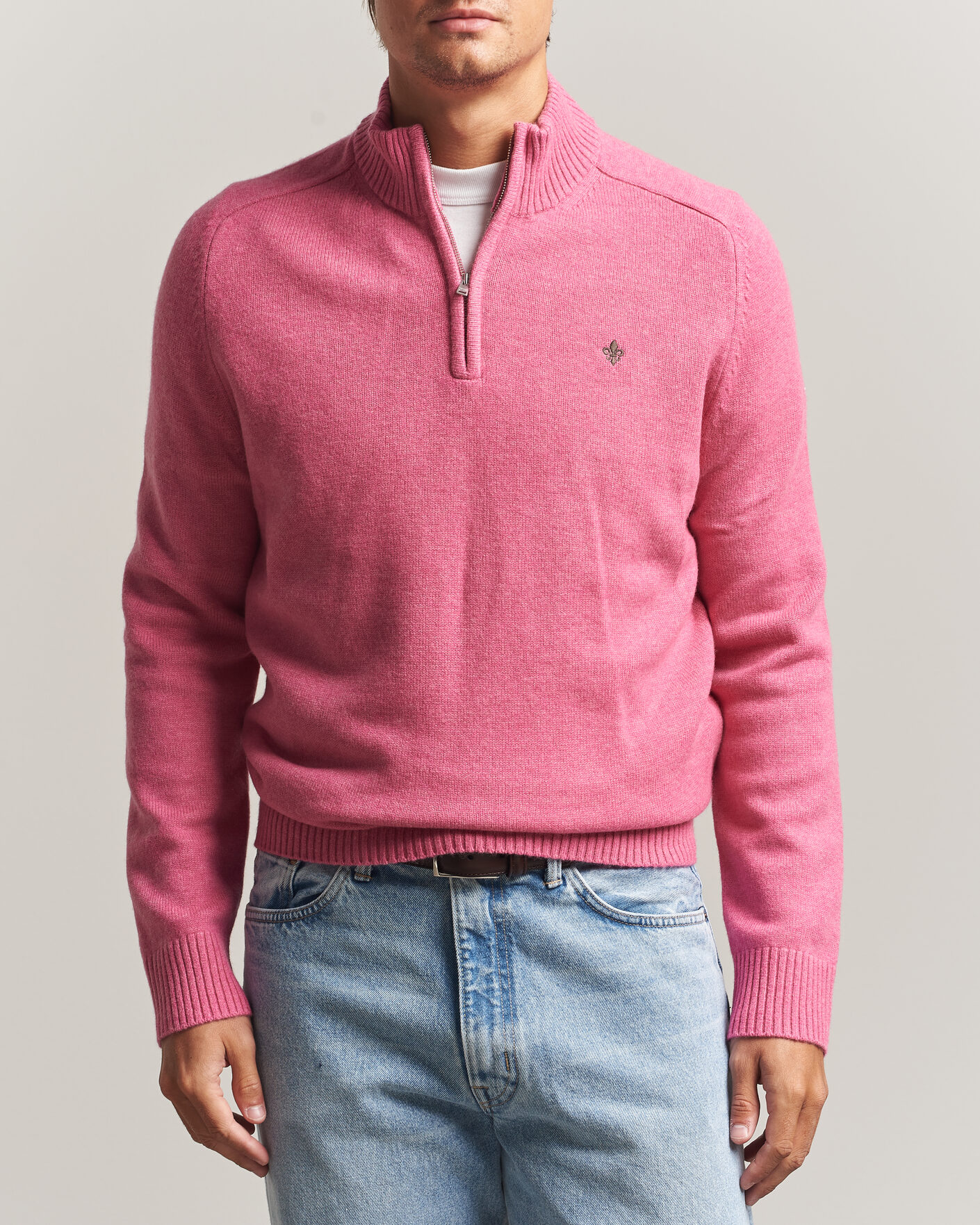 Mies | Puserot | Morris | Hertford Lambswool Half Zip Cerise