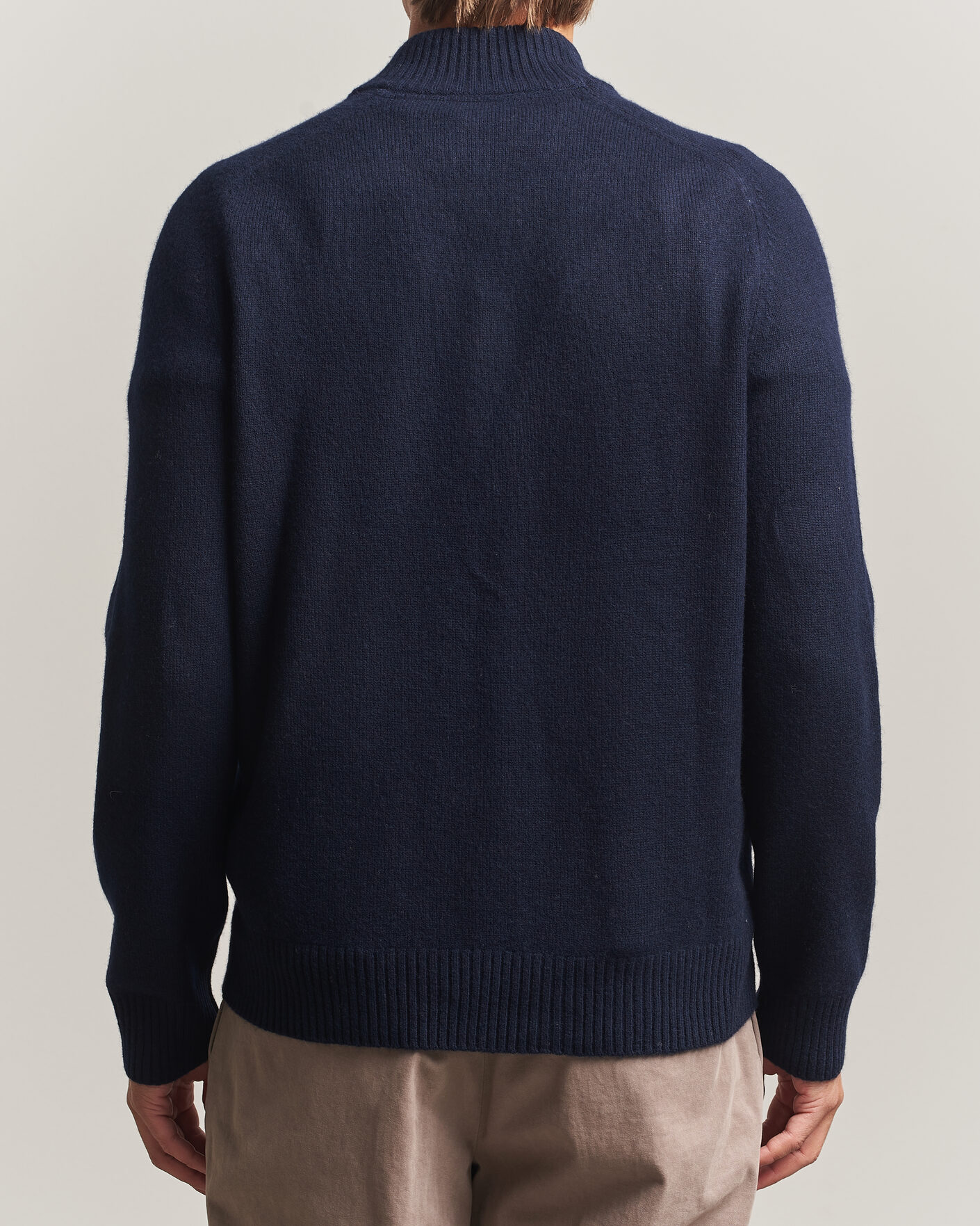 Mies | Puserot | Morris | Hertford Lambswool Half Zip Navy