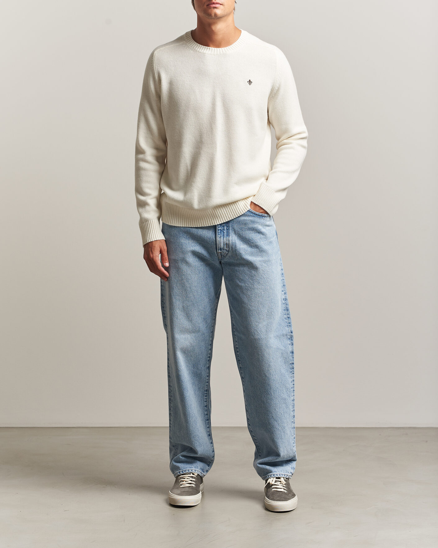 Mies | Puserot | Morris | Hertford Lambswool Crew Neck Off White