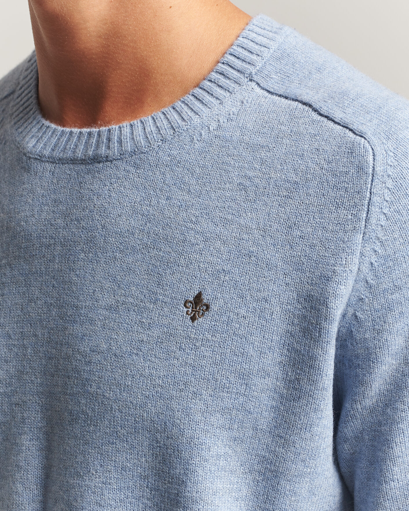 Mies | Puserot | Morris | Hertford Lambswool Crew Neck Blue