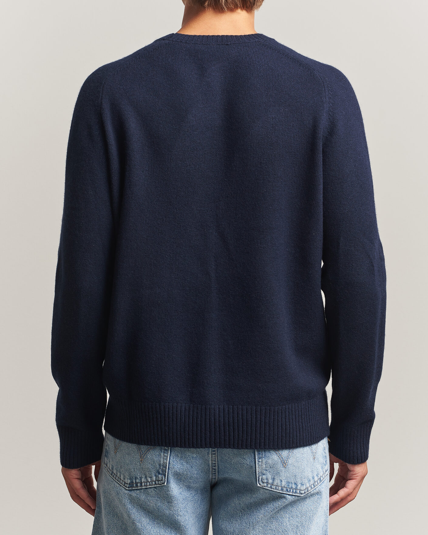 Mies | Puserot | Morris | Hertford Lambswool Crew Neck Navy