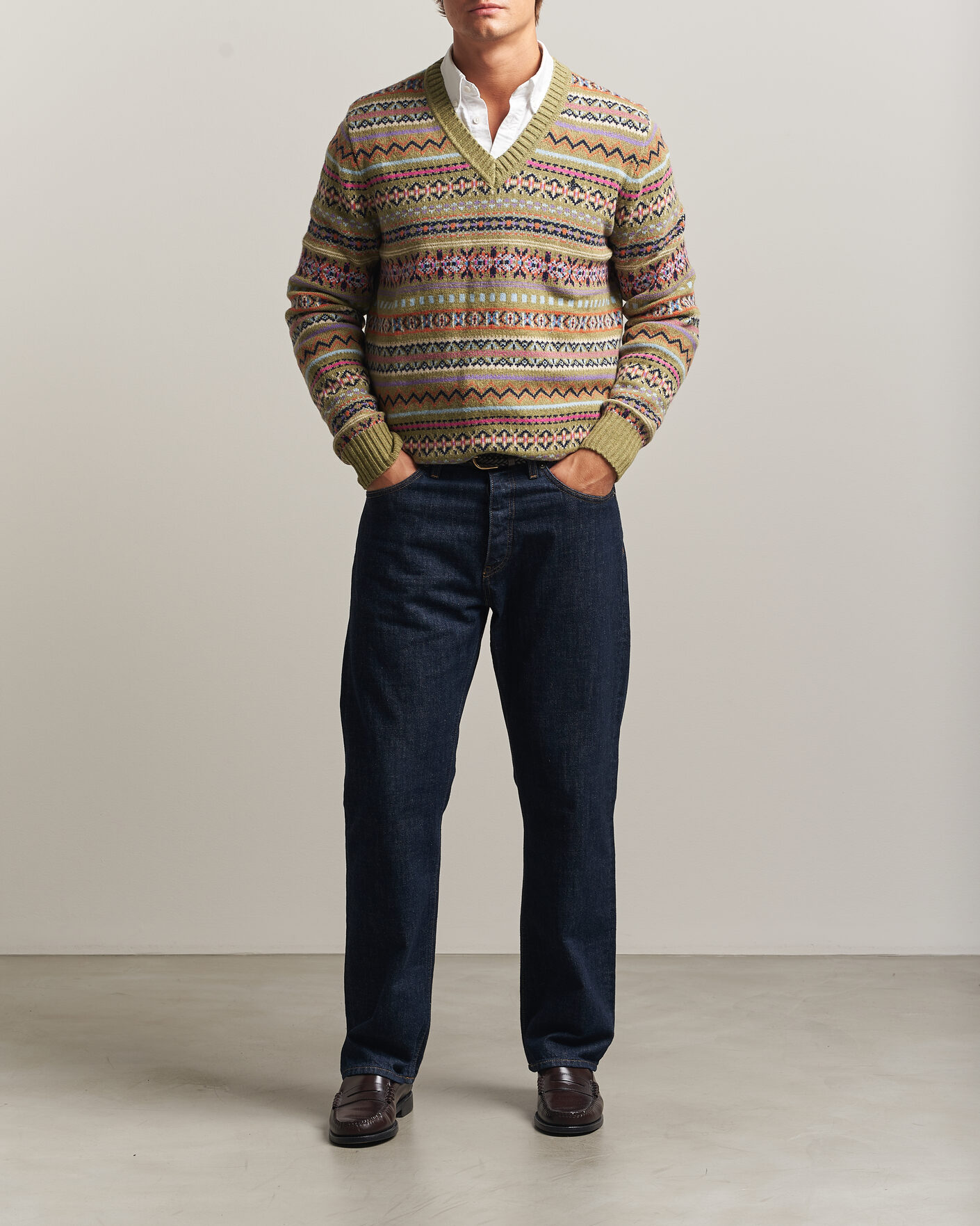 Mies | Puserot | Morris | Tavish V-Neck Olive