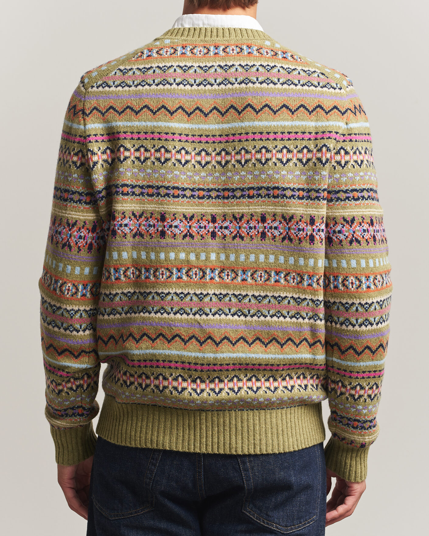 Mies | Puserot | Morris | Tavish V-Neck Olive