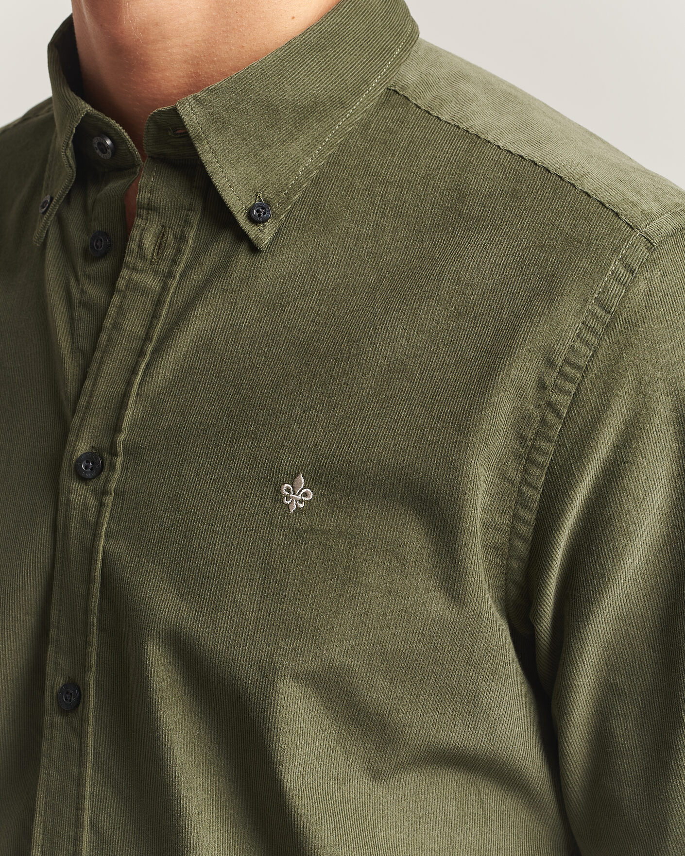 Mies | Kauluspaidat | Morris | Douglas Cord Shirt Olive