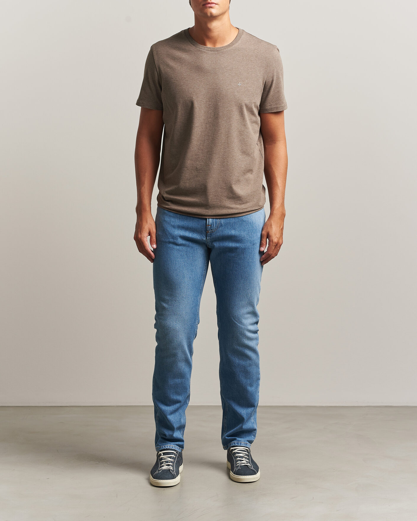 Mies | T-paidat | Morris | James Crew Neck T-Shirt Brown