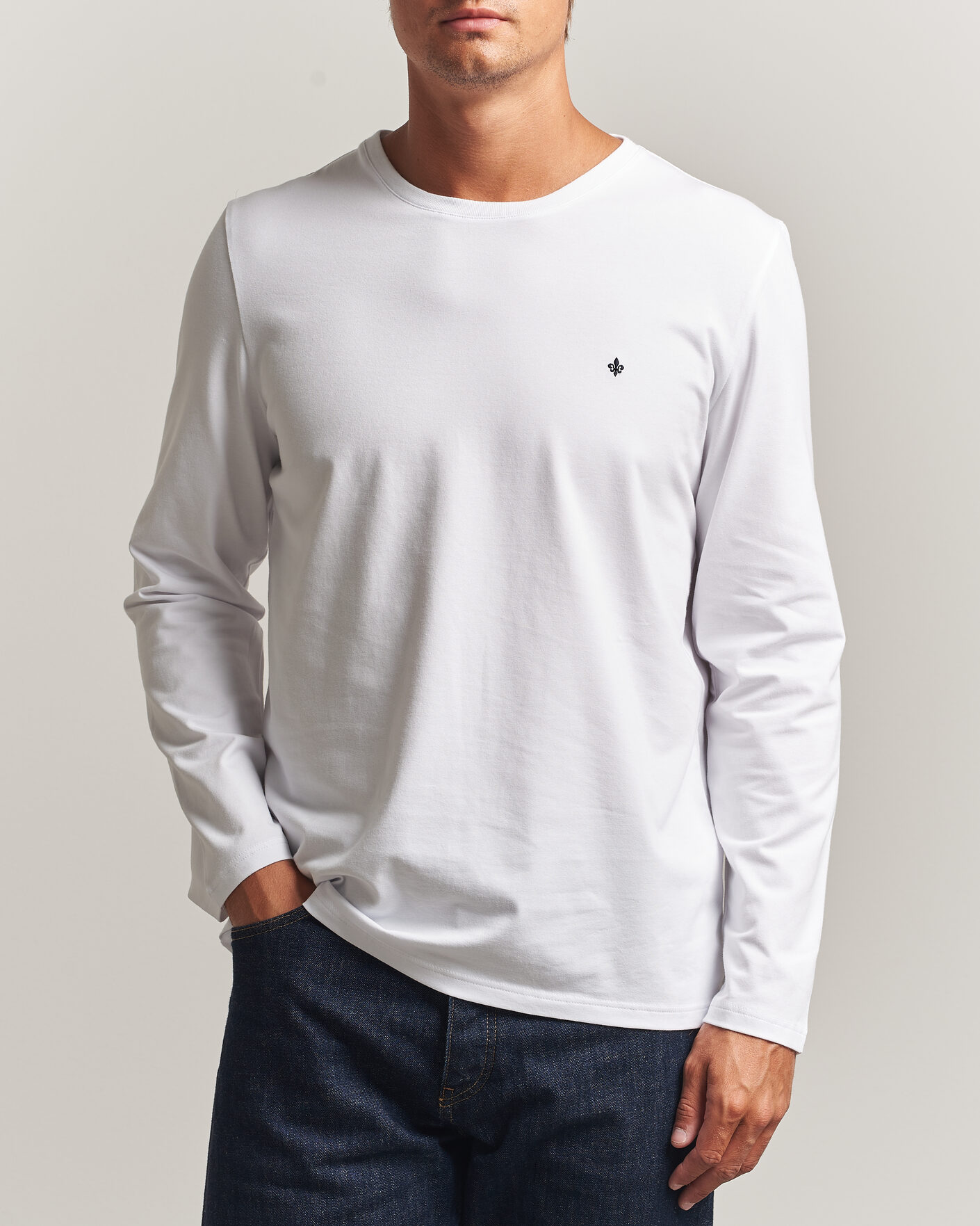 Mies | T-paidat | Morris | James Long Sleeve T-Shirt White