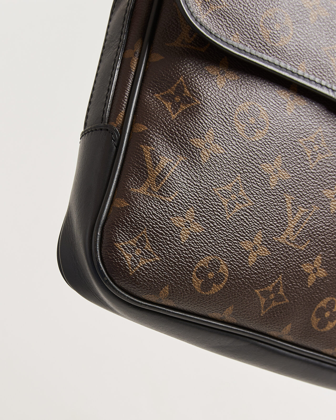 Mies | Pre-Owned & Vintage Bags | Louis Vuitton Pre-Owned | Messenger Bag Monogram Macassar