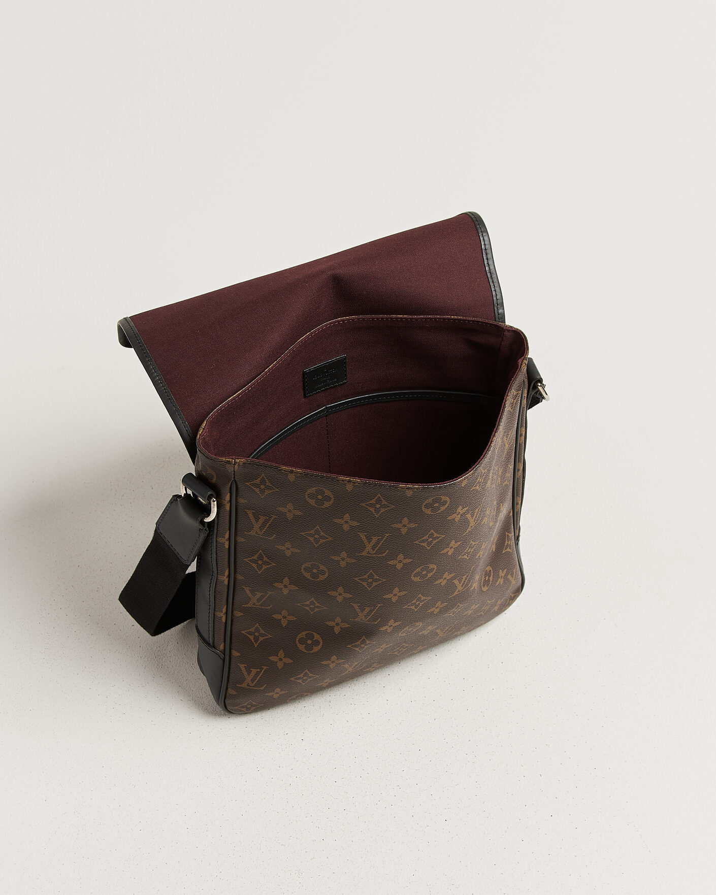 Mies | Pre-Owned & Vintage Bags | Louis Vuitton Pre-Owned | Messenger Bag Monogram Macassar
