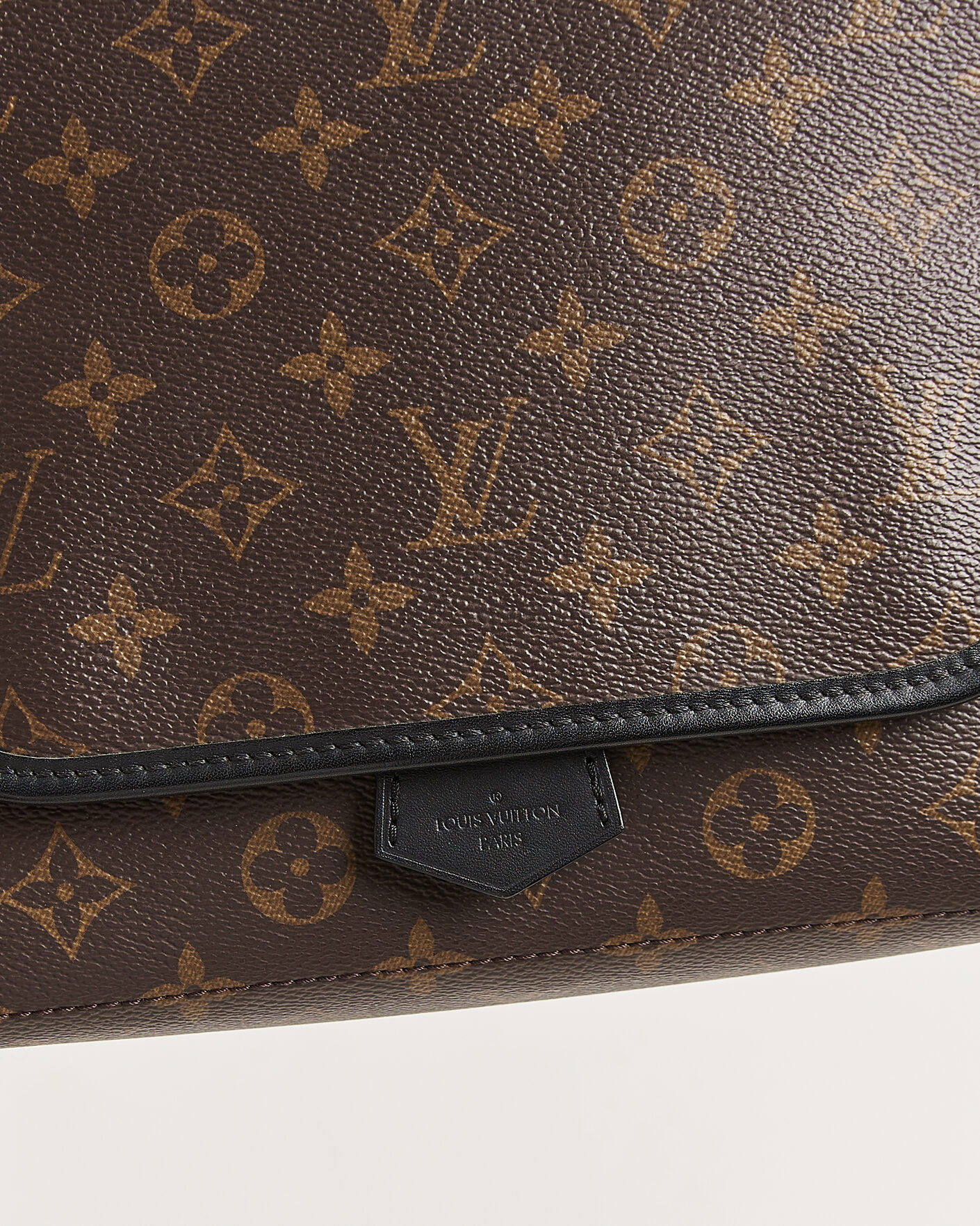 Mies | Pre-Owned & Vintage Bags | Louis Vuitton Pre-Owned | Messenger Bag Monogram Macassar