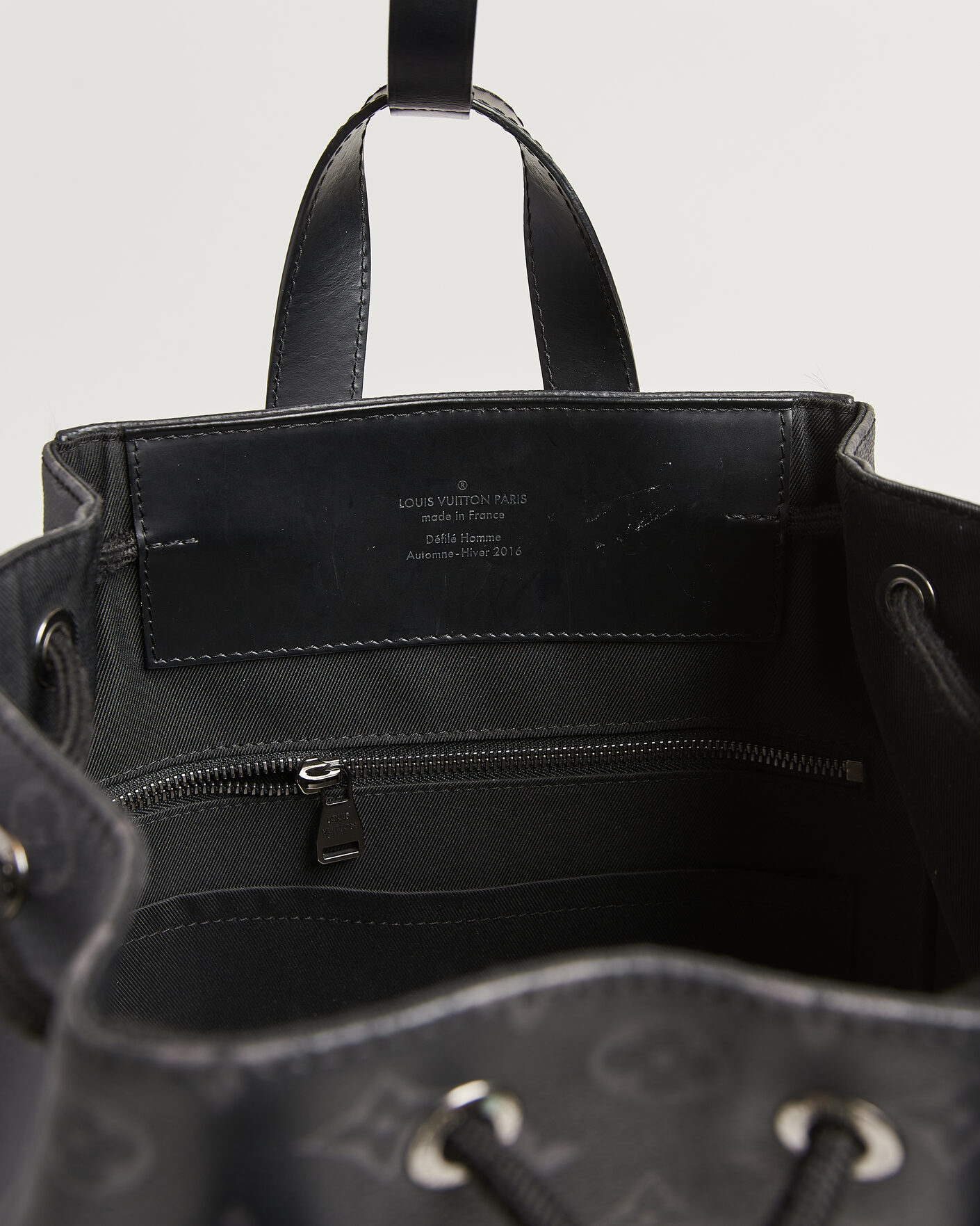 Mies | Pre-Owned & Vintage Bags | Louis Vuitton Pre-Owned | Explorer Backpack Monogram Eclipse