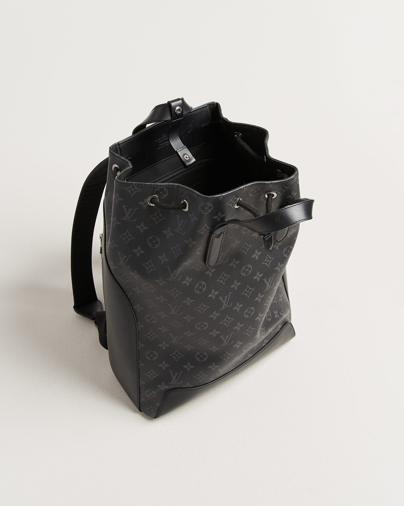 Mies | Pre-Owned & Vintage Bags | Louis Vuitton Pre-Owned | Explorer Backpack Monogram Eclipse