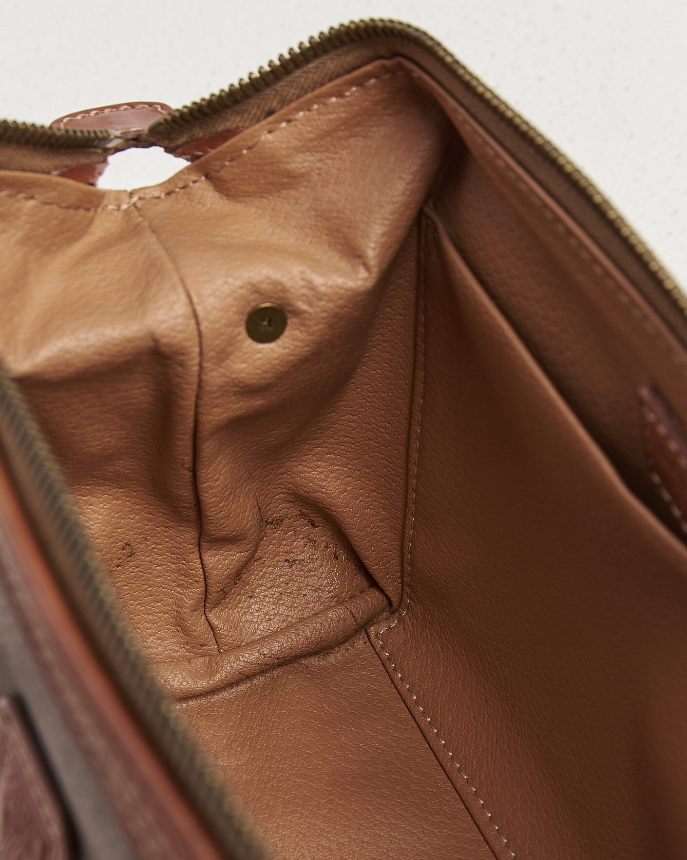 Mies | Pre-Owned & Vintage Bags | Celine Pre-Owned | Macadame Pouch Bag Monogram