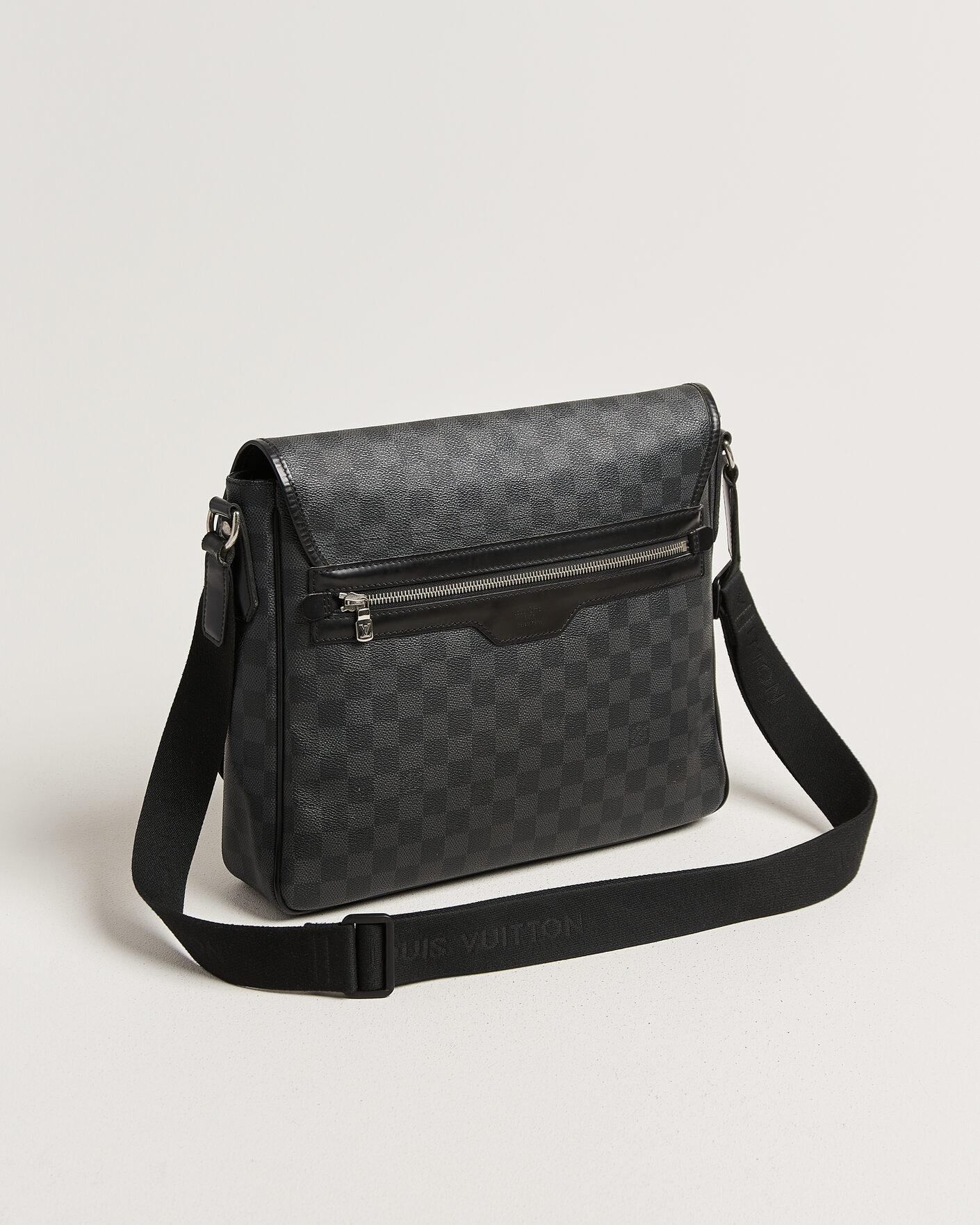 Mies | Pre-Owned & Vintage Bags | Louis Vuitton Pre-Owned | Daniel MM Shoulder Bag Damier Graphite