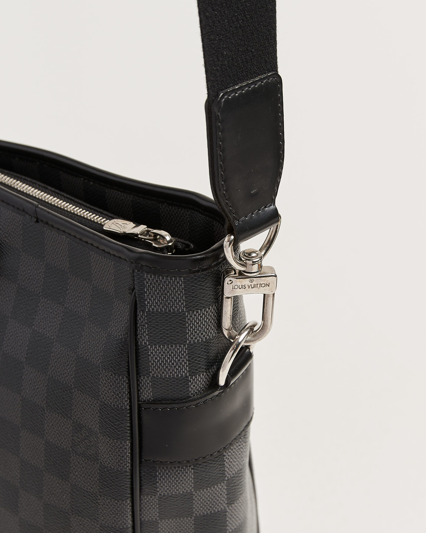 Mies | Pre-Owned & Vintage Bags | Louis Vuitton Pre-Owned | Tadao Tote Bag Damier Graphite