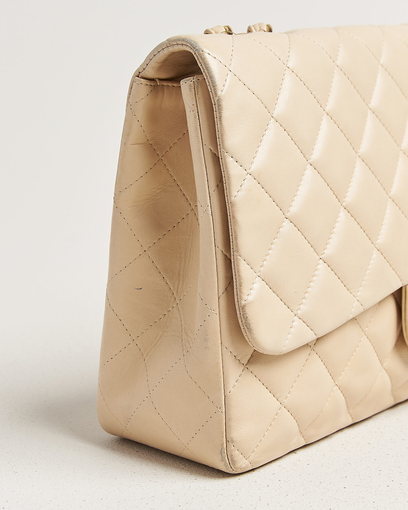 Mies | Chanel Pre-Owned Classic Jumbo Single Flap Bag Lambskin Beige | Chanel Pre-Owned | Classic Jumbo Single Flap Bag Lambskin Beige