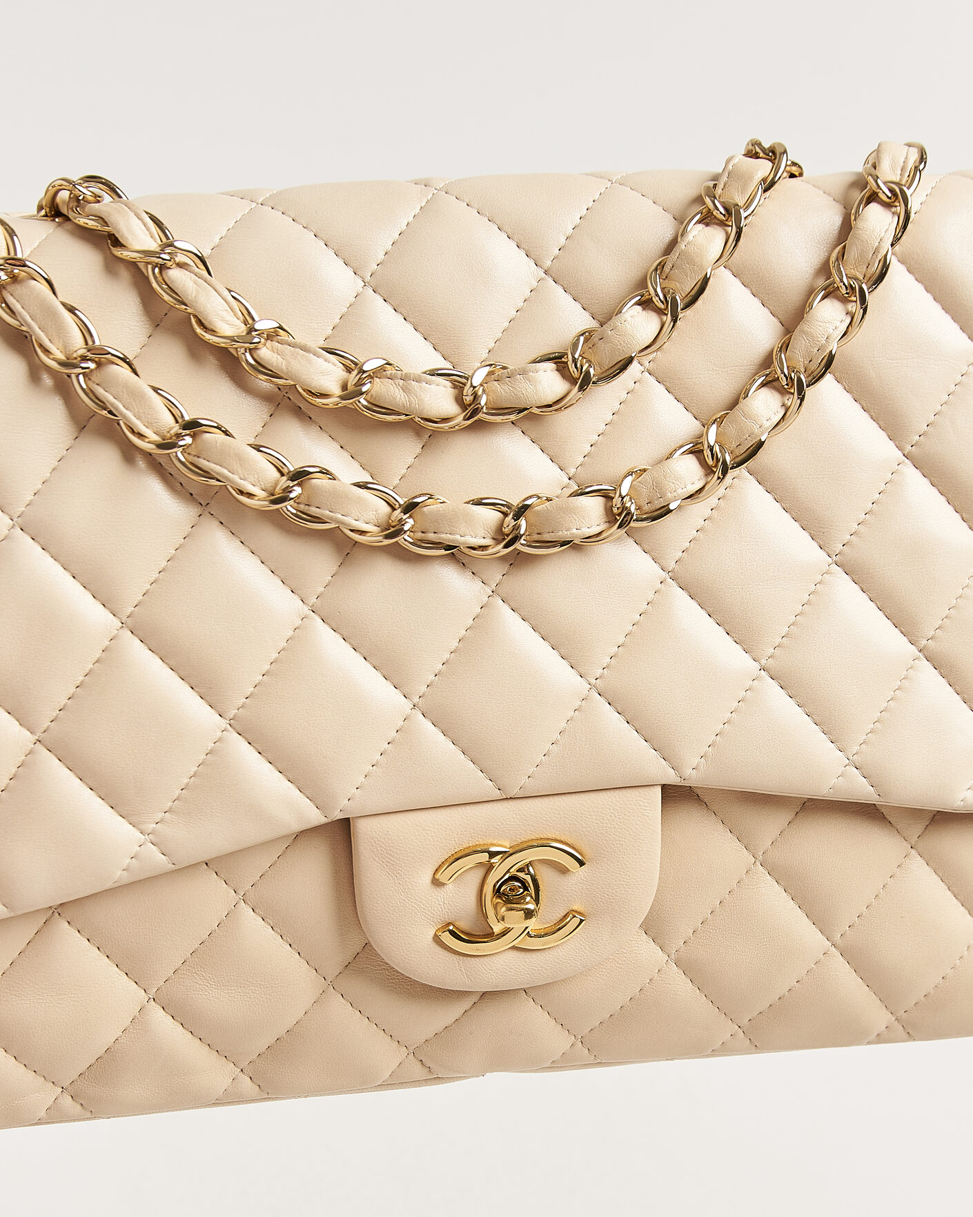 Mies | Chanel Pre-Owned Classic Jumbo Single Flap Bag Lambskin Beige | Chanel Pre-Owned | Classic Jumbo Single Flap Bag Lambskin Beige