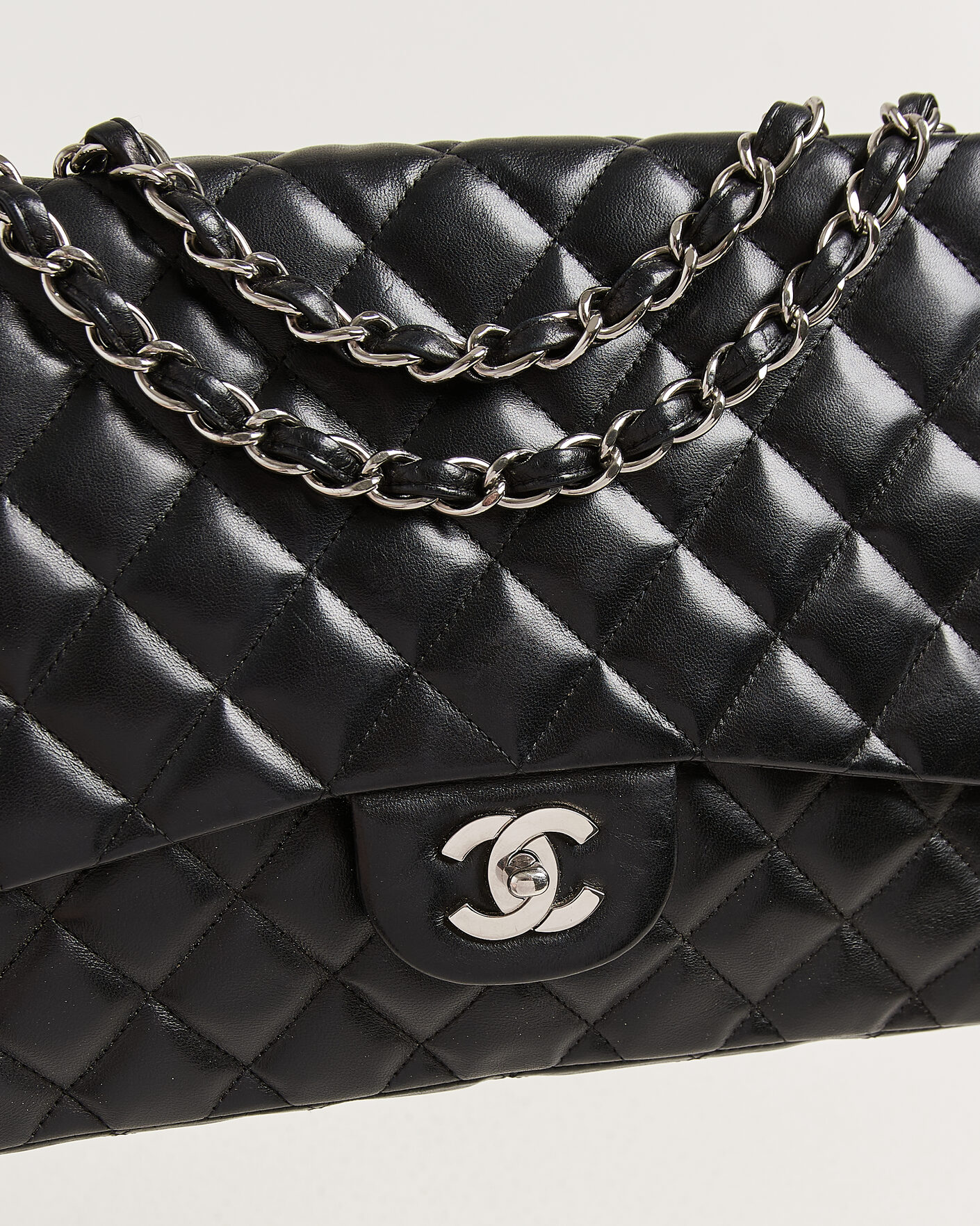 Mies | Chanel Pre-Owned Classic Jumbo Single Flap Bag Lambskin Black | Chanel Pre-Owned | Classic Jumbo Single Flap Bag Lambskin Black
