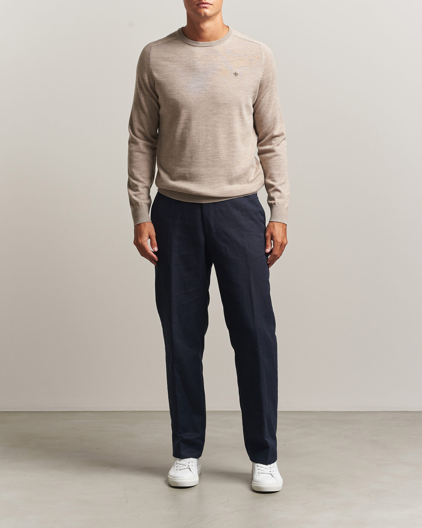 Mies | Puserot | Morris | Merino O-Neck Khaki
