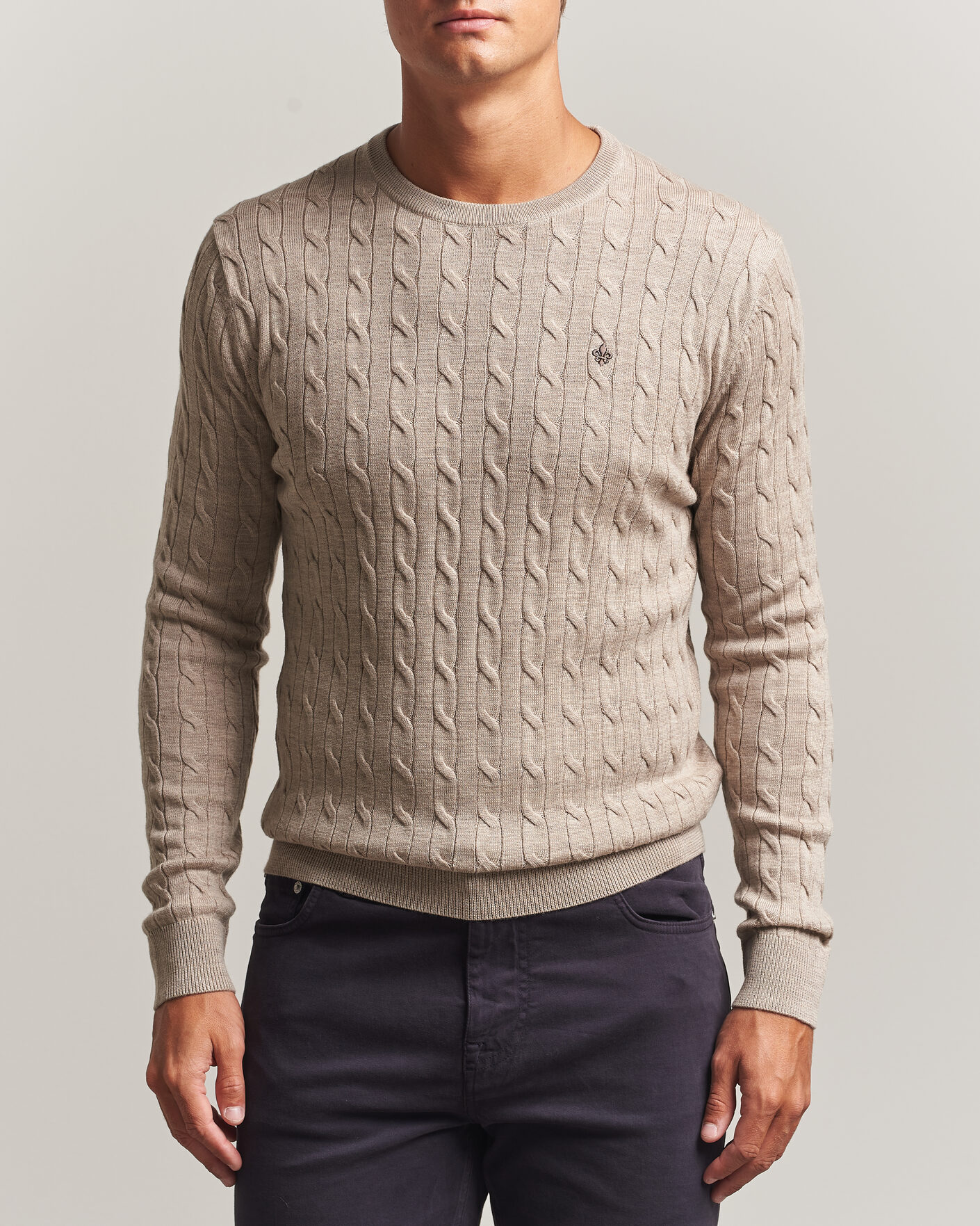Mies | Puserot | Morris | Merino Cable O-Neck Khaki