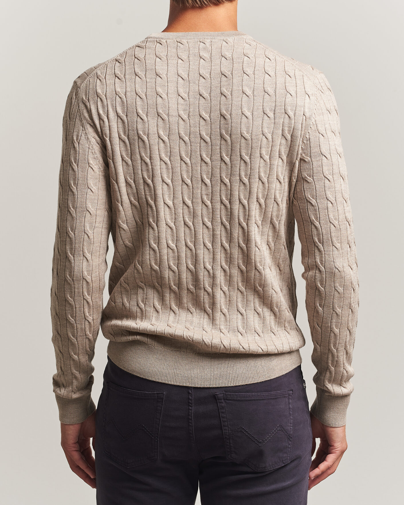 Mies | Puserot | Morris | Merino Cable O-Neck Khaki