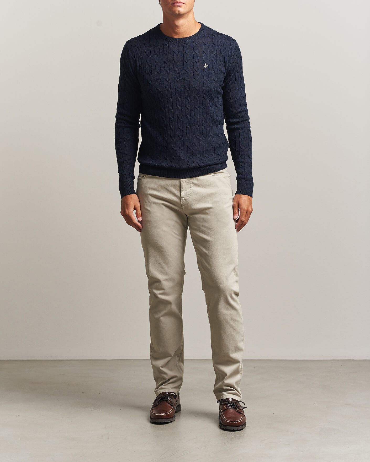 Mies | Puserot | Morris | Merino Cable O-Neck Navy