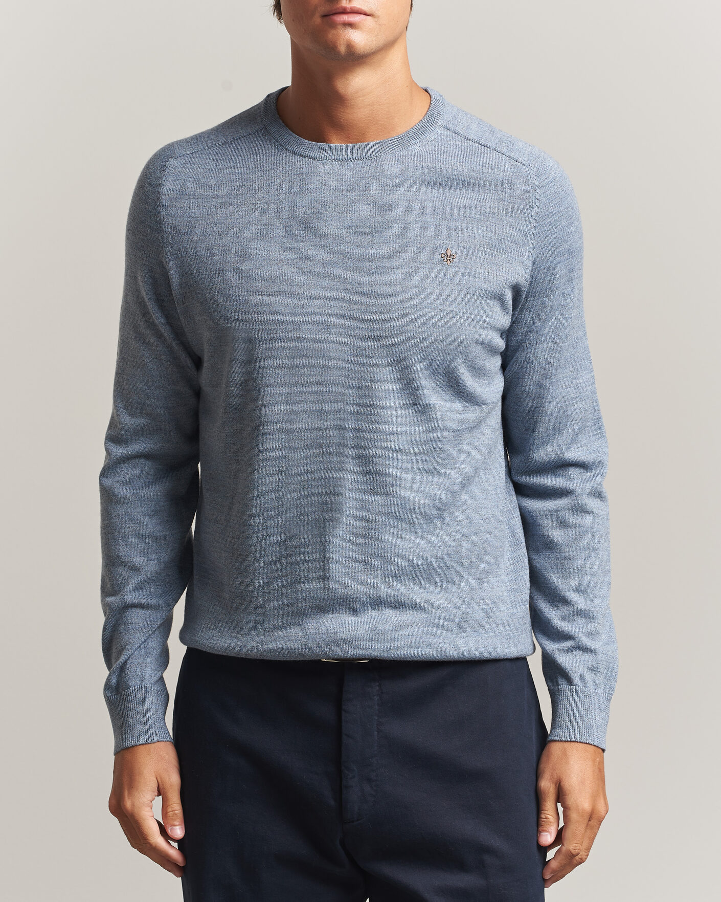 Mies | Puserot | Morris | Merino O-Neck Light Blue