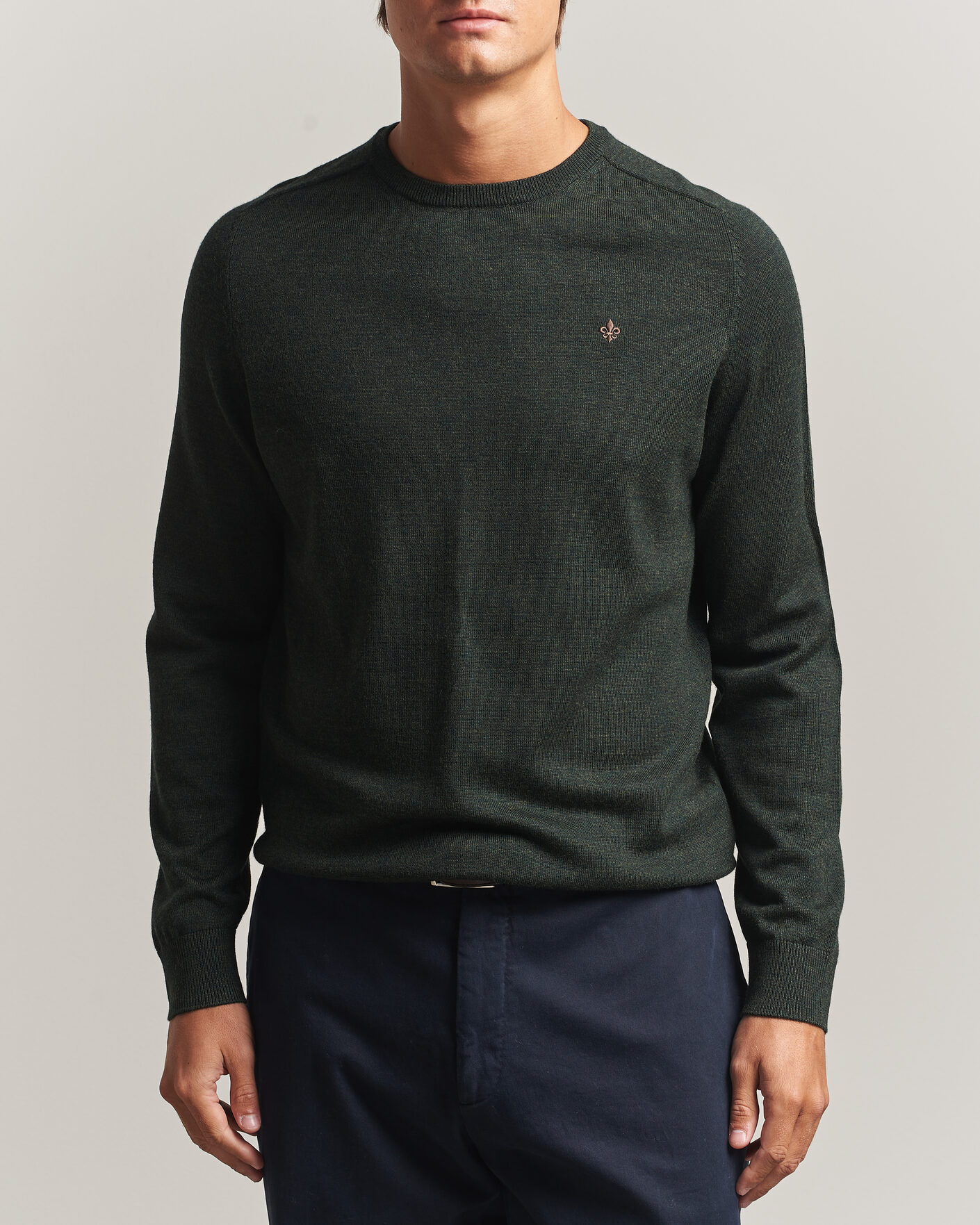 Mies | Puserot | Morris | Merino O-Neck Olive