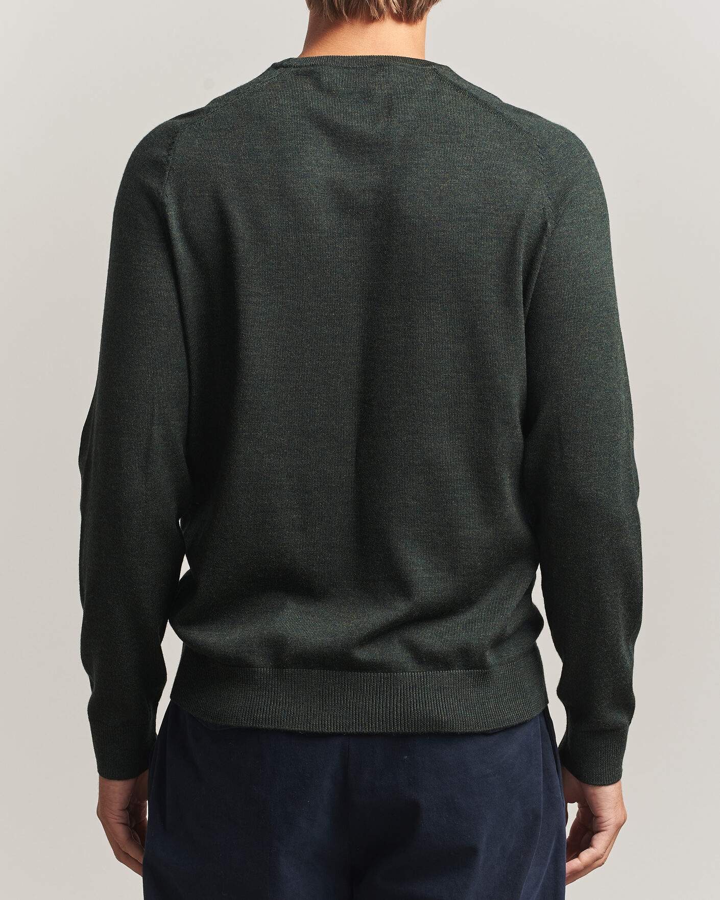 Mies | Puserot | Morris | Merino O-Neck Olive