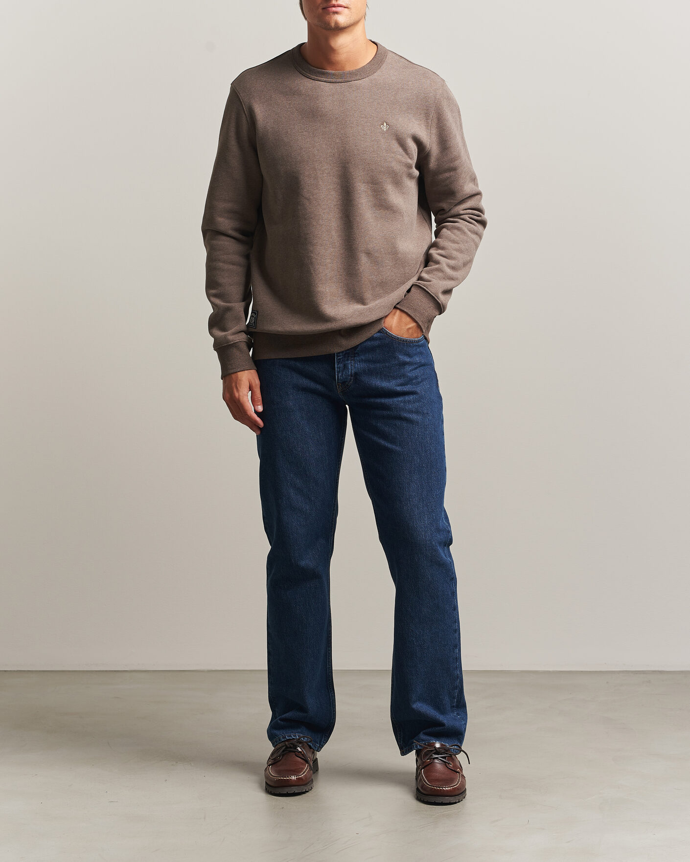 Mies | Puserot | Morris | Brandon Lily Sweatshirt Brown