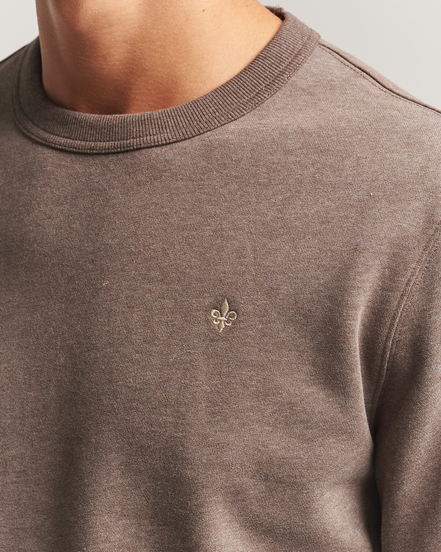 Mies | Puserot | Morris | Brandon Lily Sweatshirt Brown
