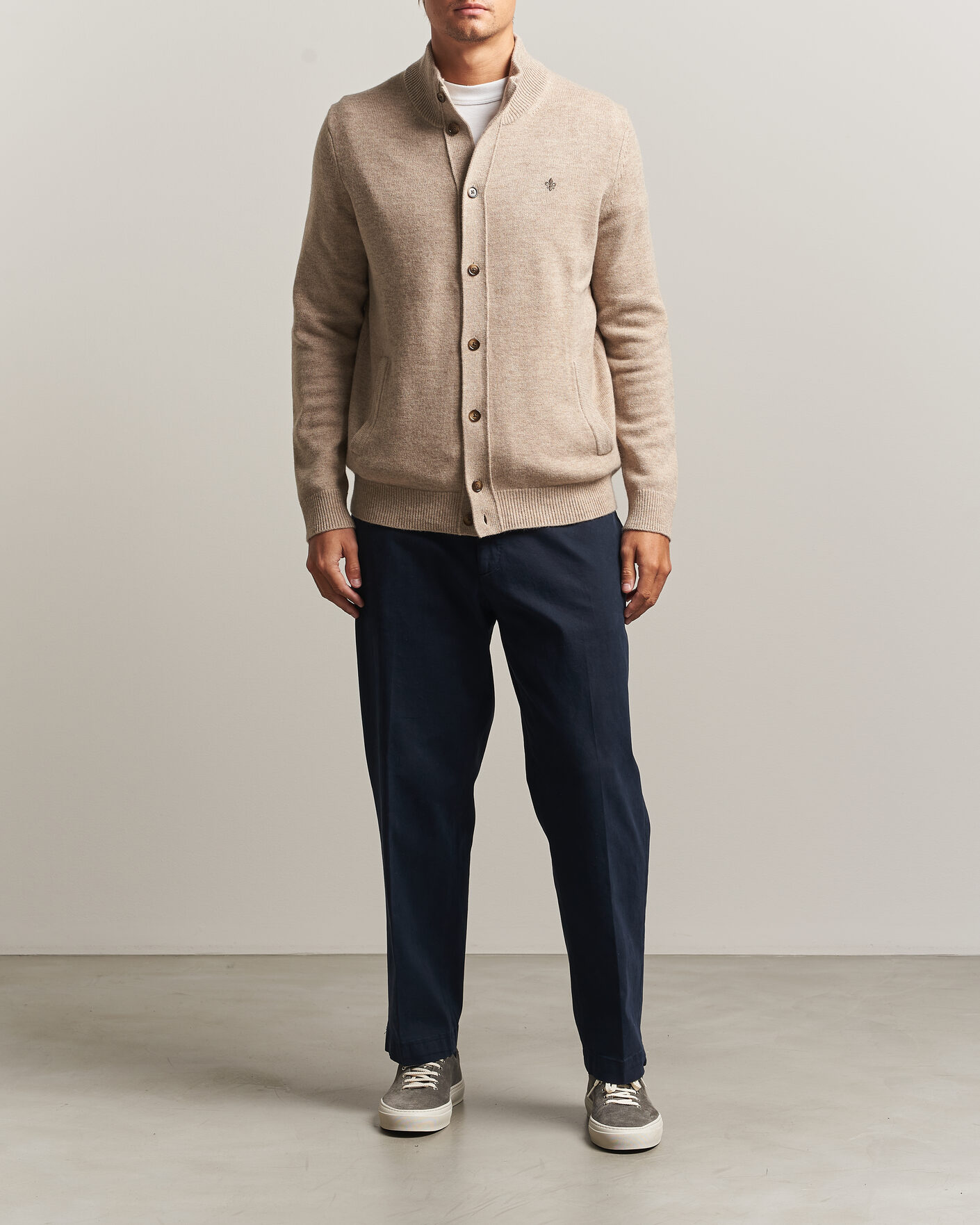 Mies | Puserot | Morris | Hertford Button Cardigan Khaki
