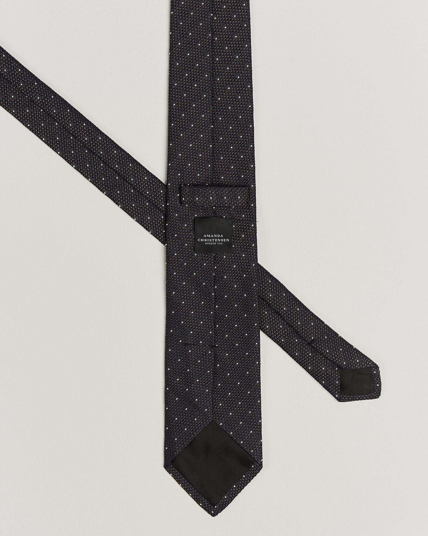 Mies | Solmiot | Amanda Christensen | Silk Grenadine Dot 8cm Tie Brown