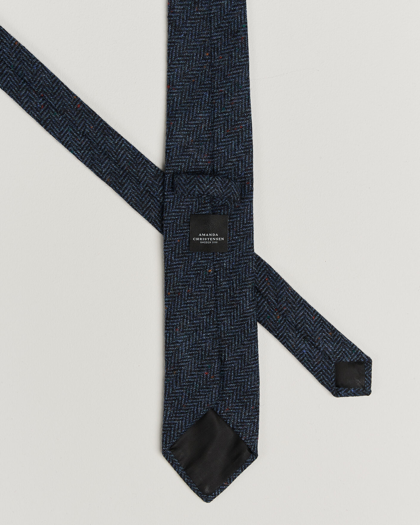 Mies | Solmiot | Amanda Christensen | Wool Herringbone 8cm Tie Navy