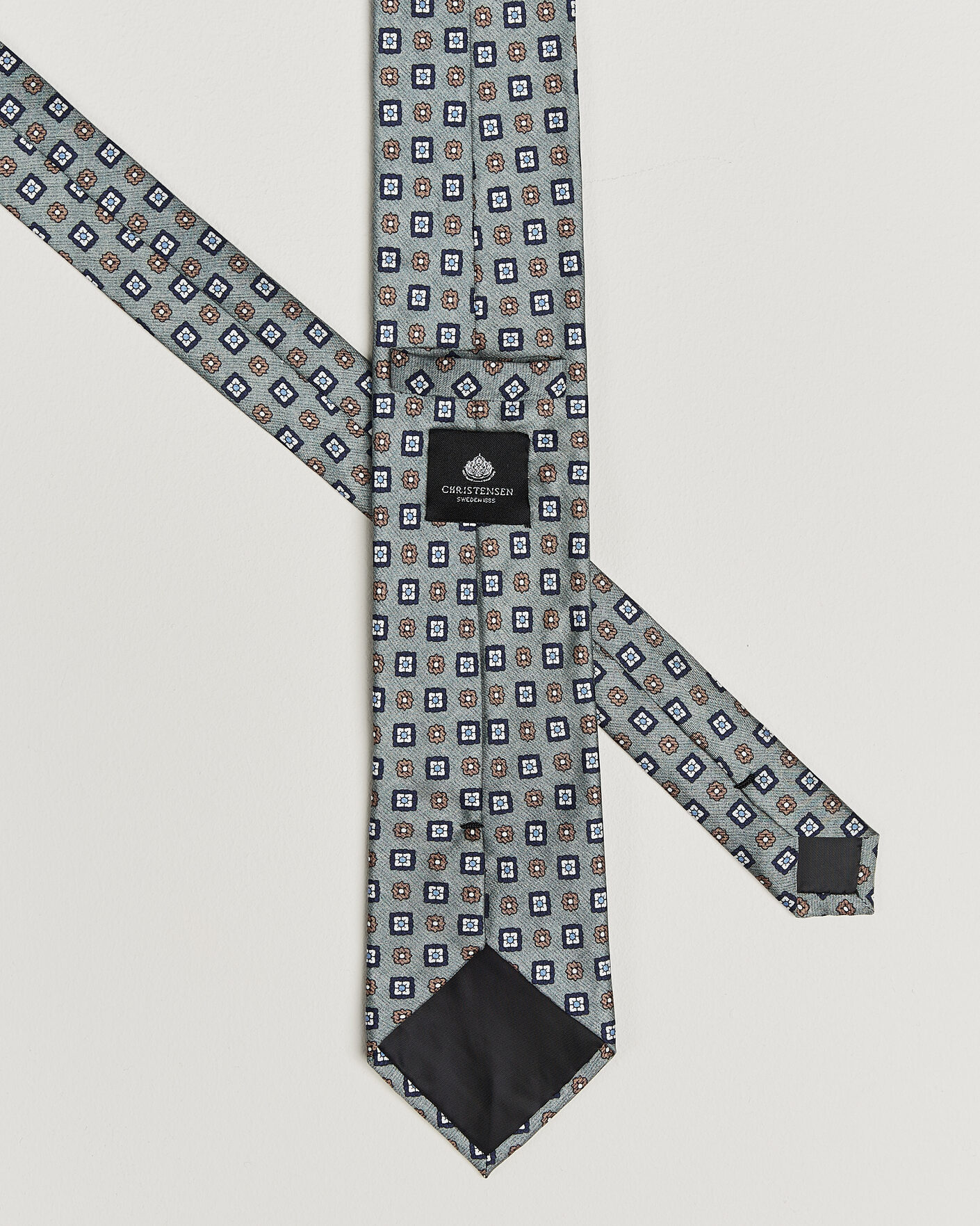 Mies | Solmiot | Amanda Christensen | Box Set Silk 8 cm Tie And Pocket Square Green