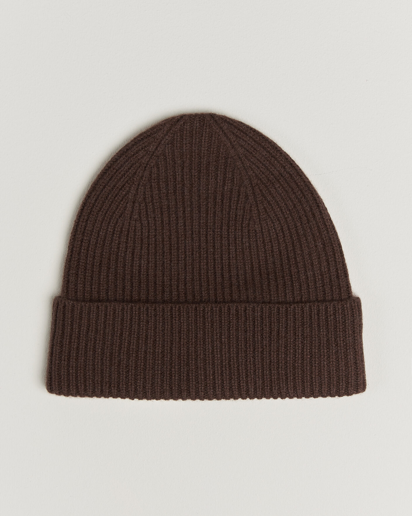 Mies | Pipot | Amanda Christensen | Rib Knitted Merino Wool Cap Brown
