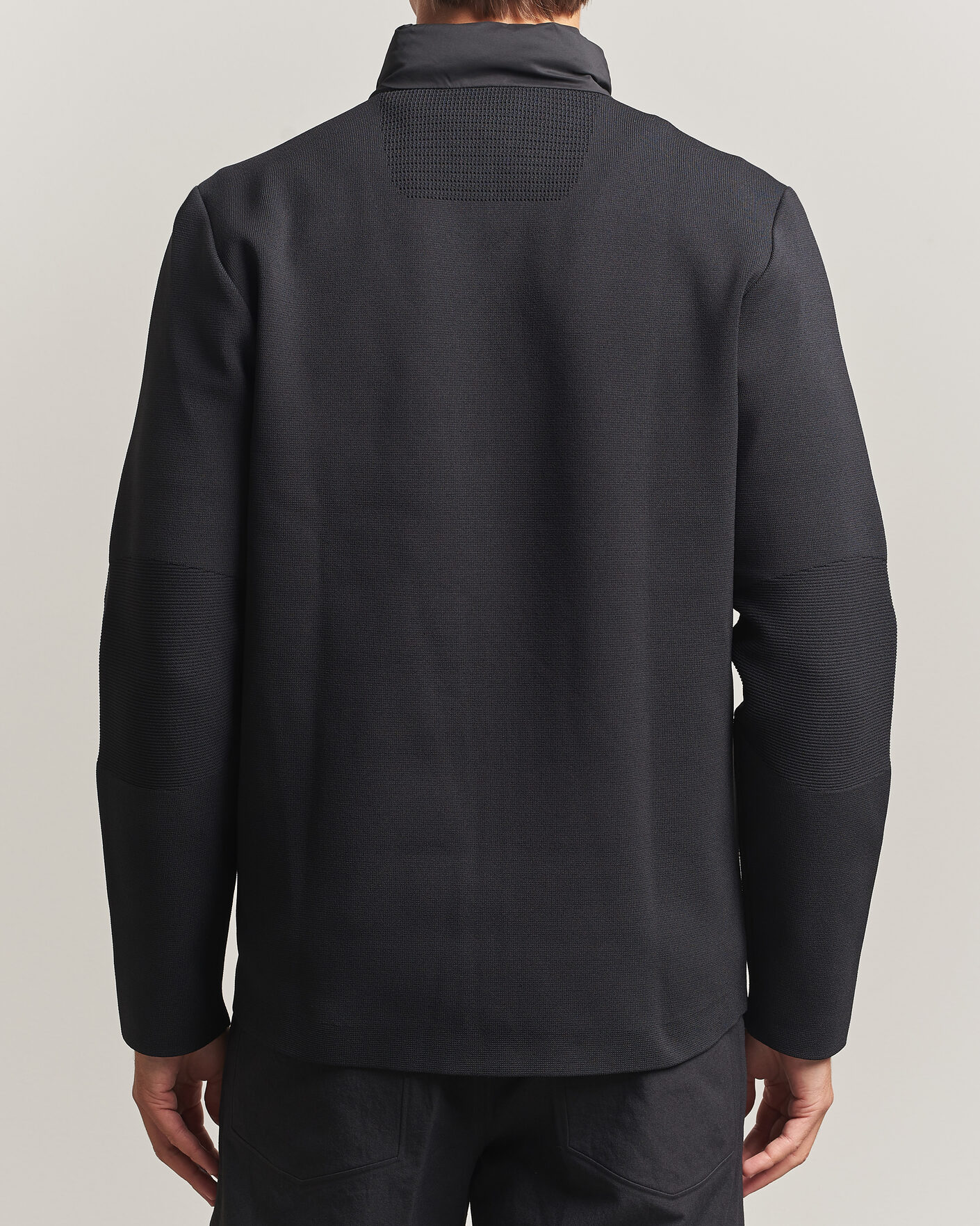 Mies | Takit | Sail Racing | Element Seamless Hybrid Jacket Carbon